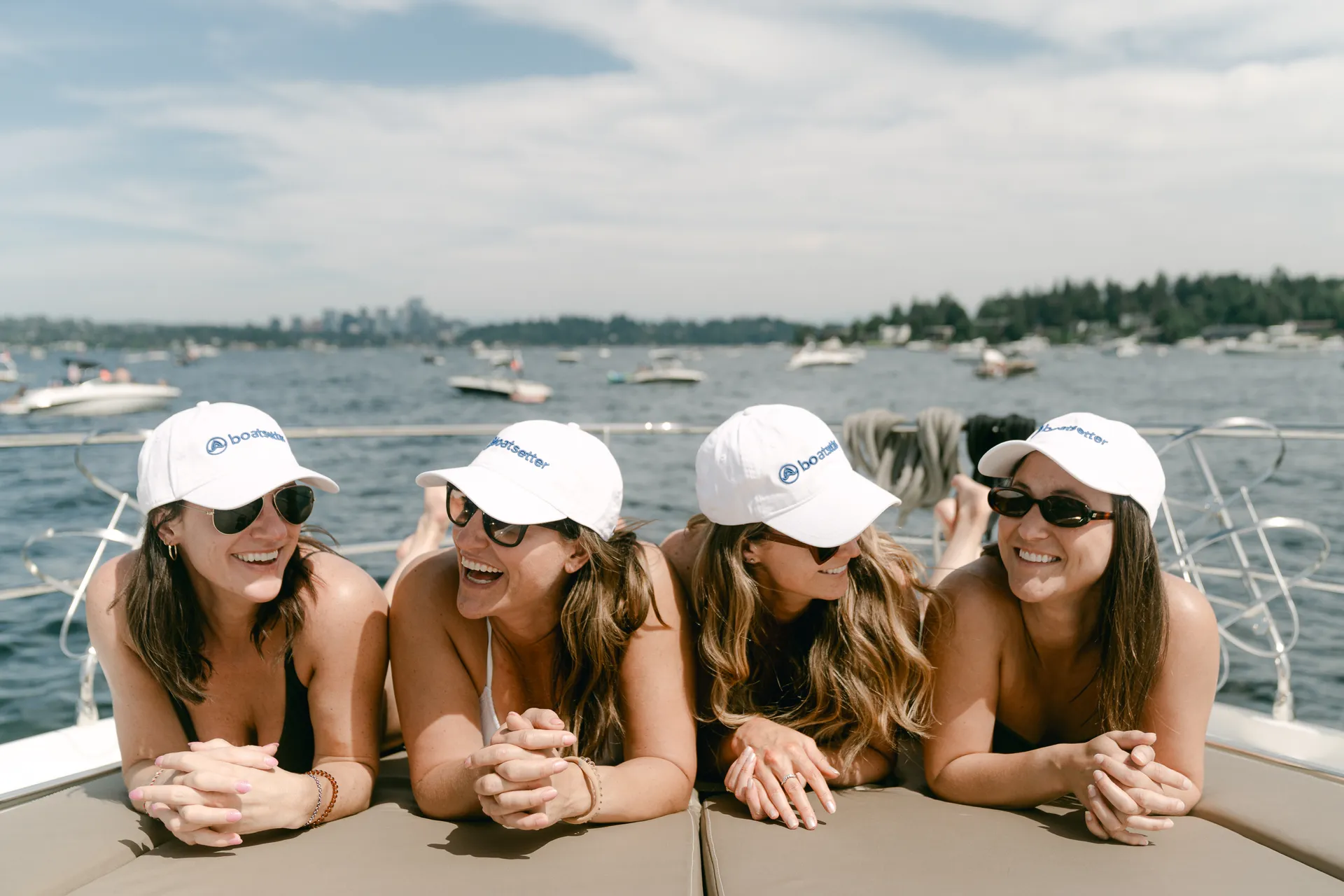 Professionally Captained 50' Yacht. Kirkland and Seattle Available