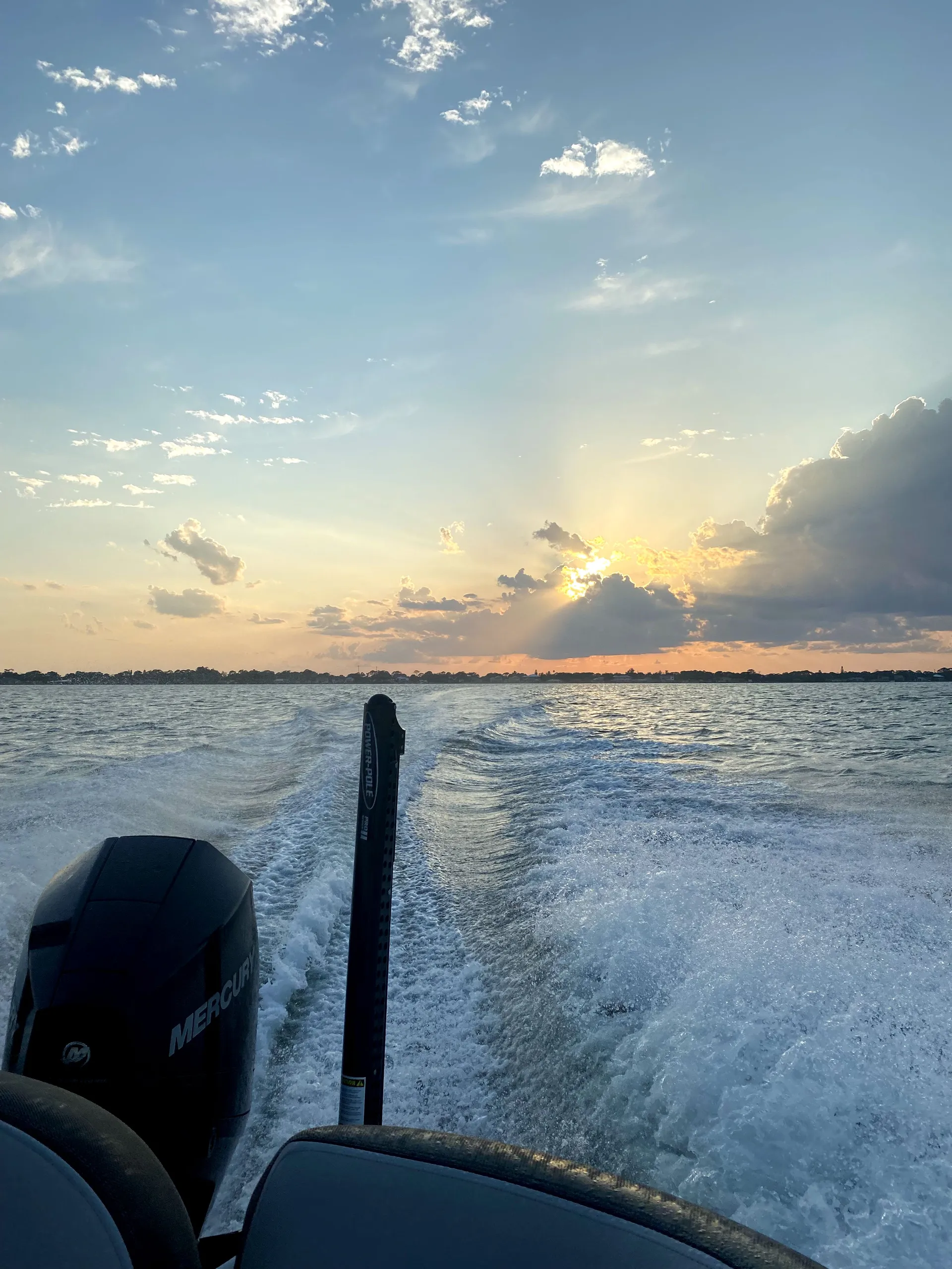 2021 crownline deck boat to enjoy Cocoa Beach!