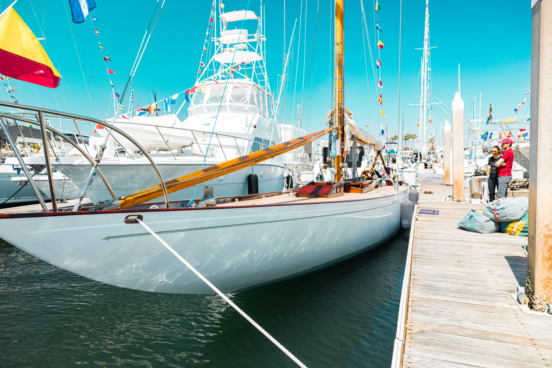 Classic Wooden Racing Yacht with Timeless Elegance