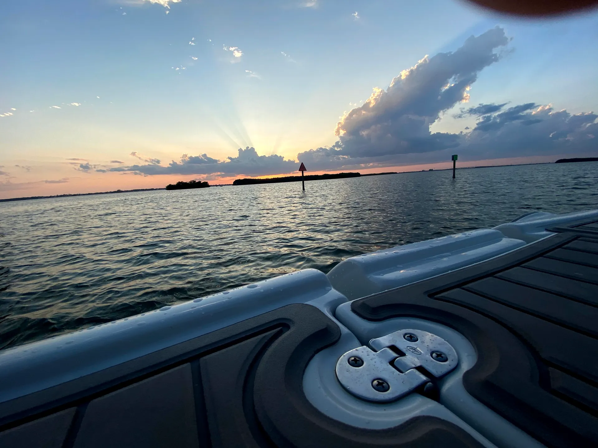 2021 crownline deck boat to enjoy Cocoa Beach!