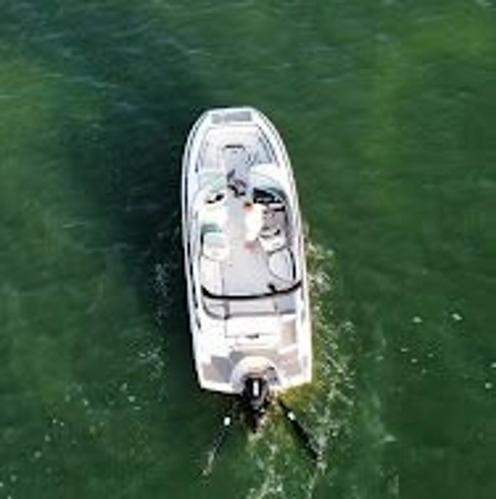 2021 crownline deck boat to enjoy Cocoa Beach!