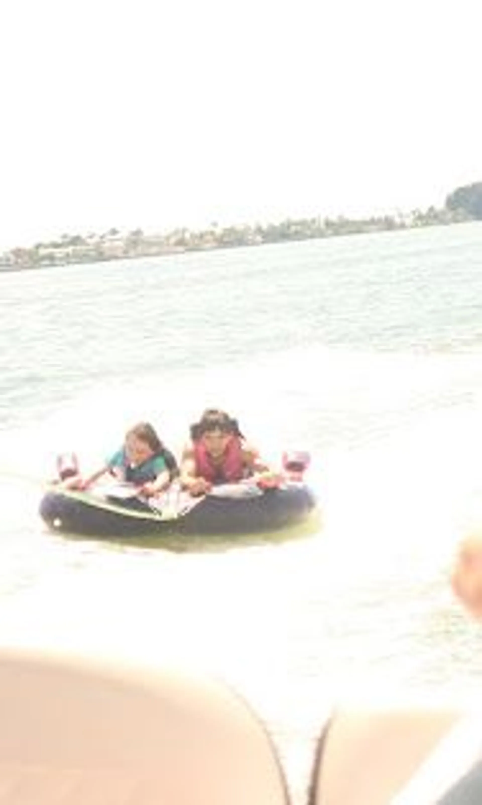 2021 crownline deck boat to enjoy Cocoa Beach!