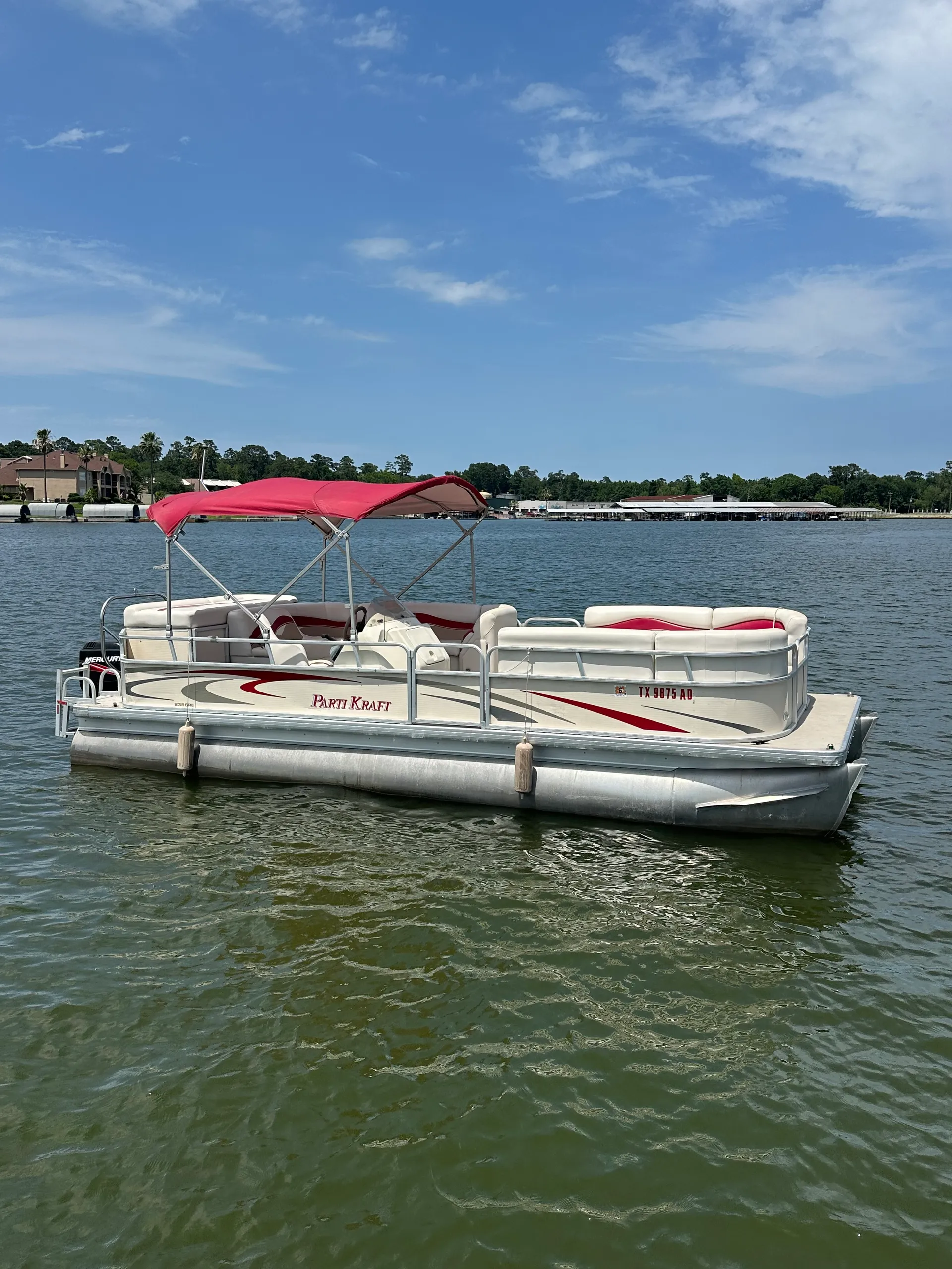 11 person party Kraft 90HP