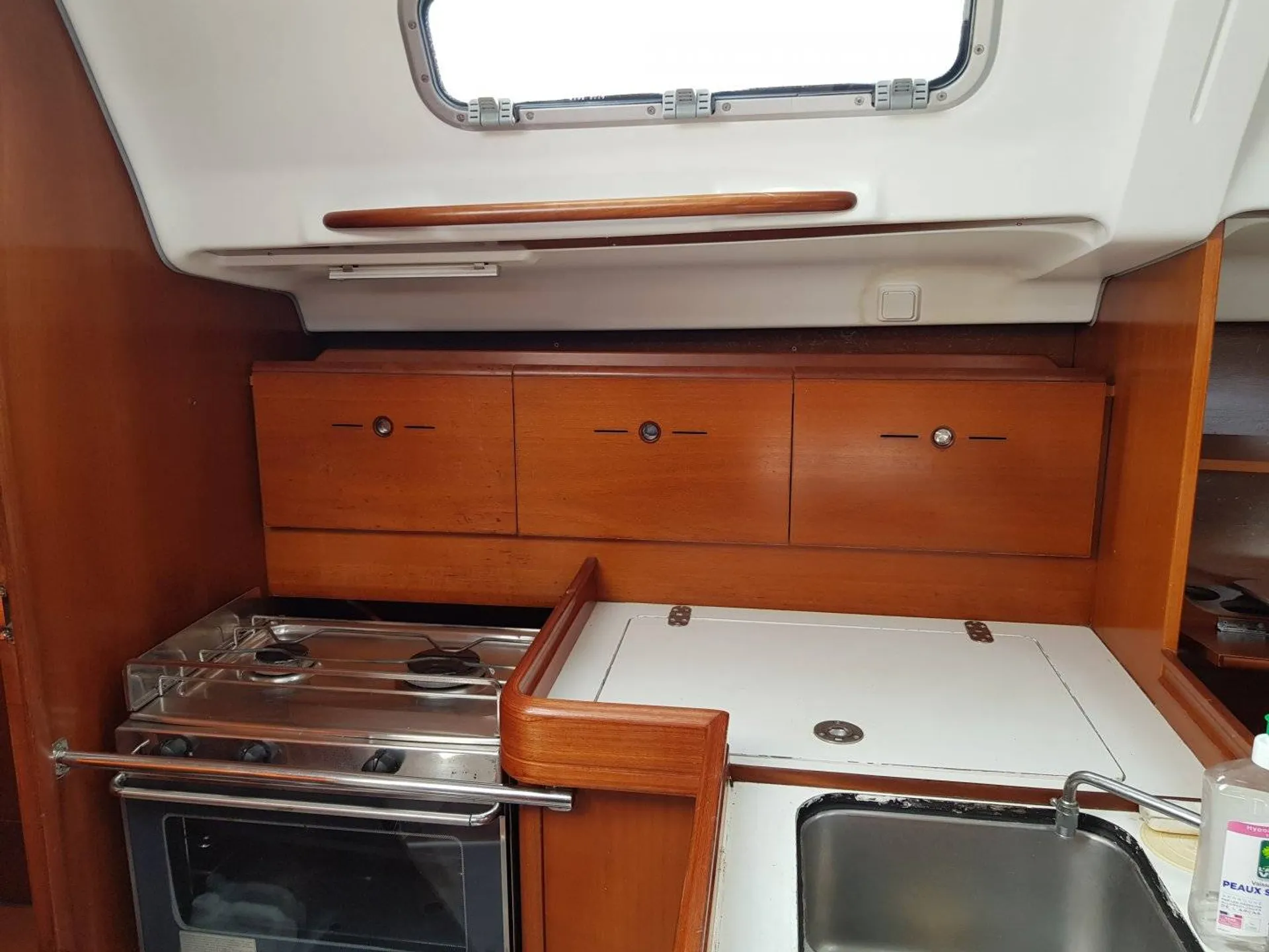 Sailing Charter – Explore the Hamptons from Sag Harbor