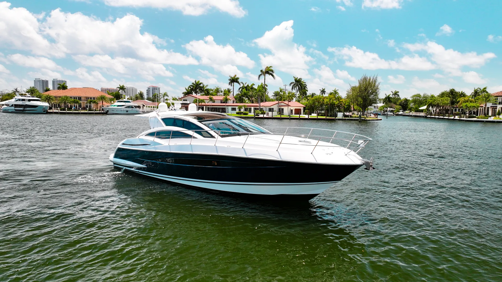 💎60’ Modern Yacht *Free Hour Monday-Thursday*