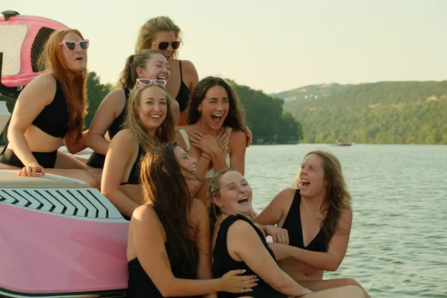 Rent a CORRECT CRAFT NAUTIQUE ski and wakeboard in Austin, TX near me