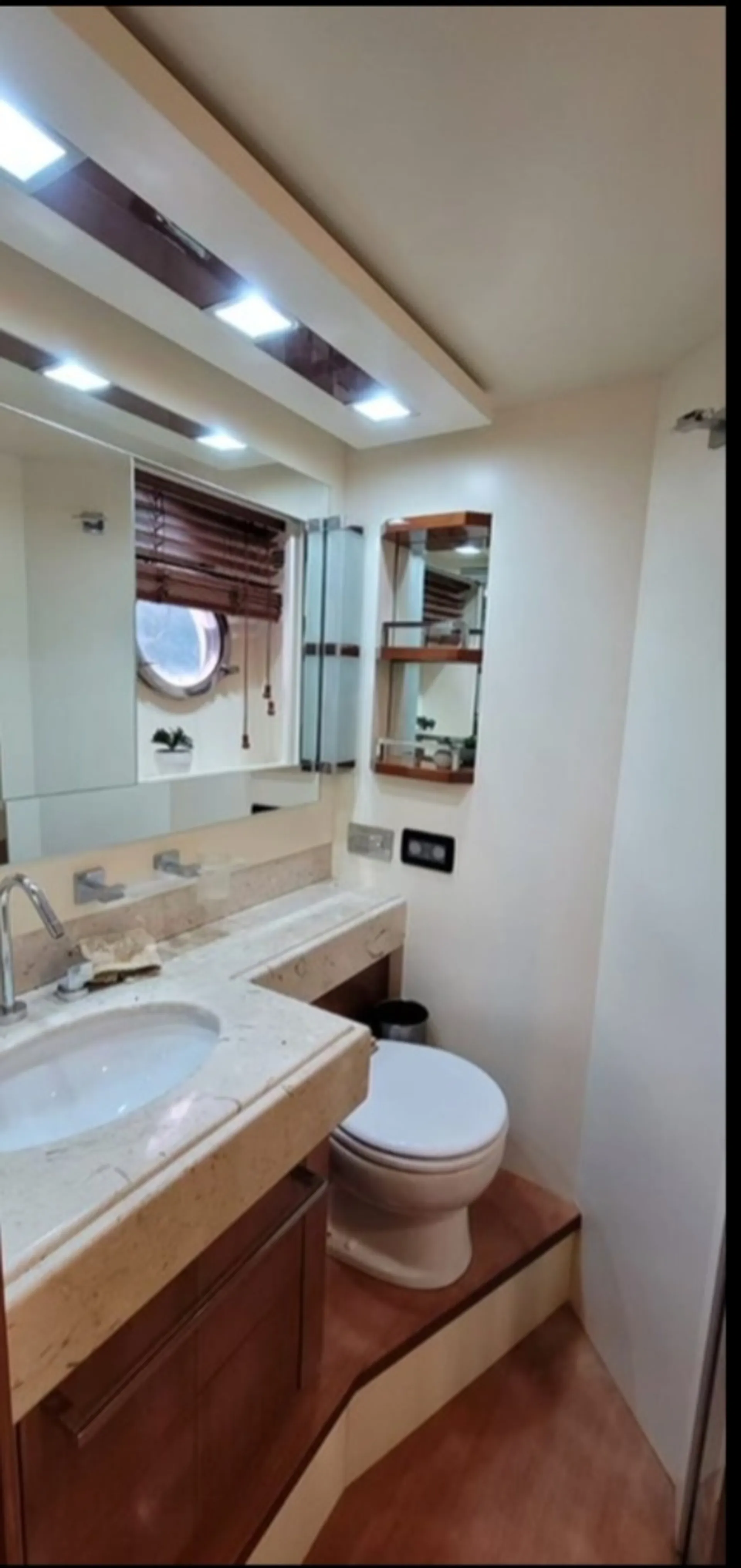 💥2 FREE JETSKI💥Luxurious 80ft Azimuth in Miami with Floating Pool.💥