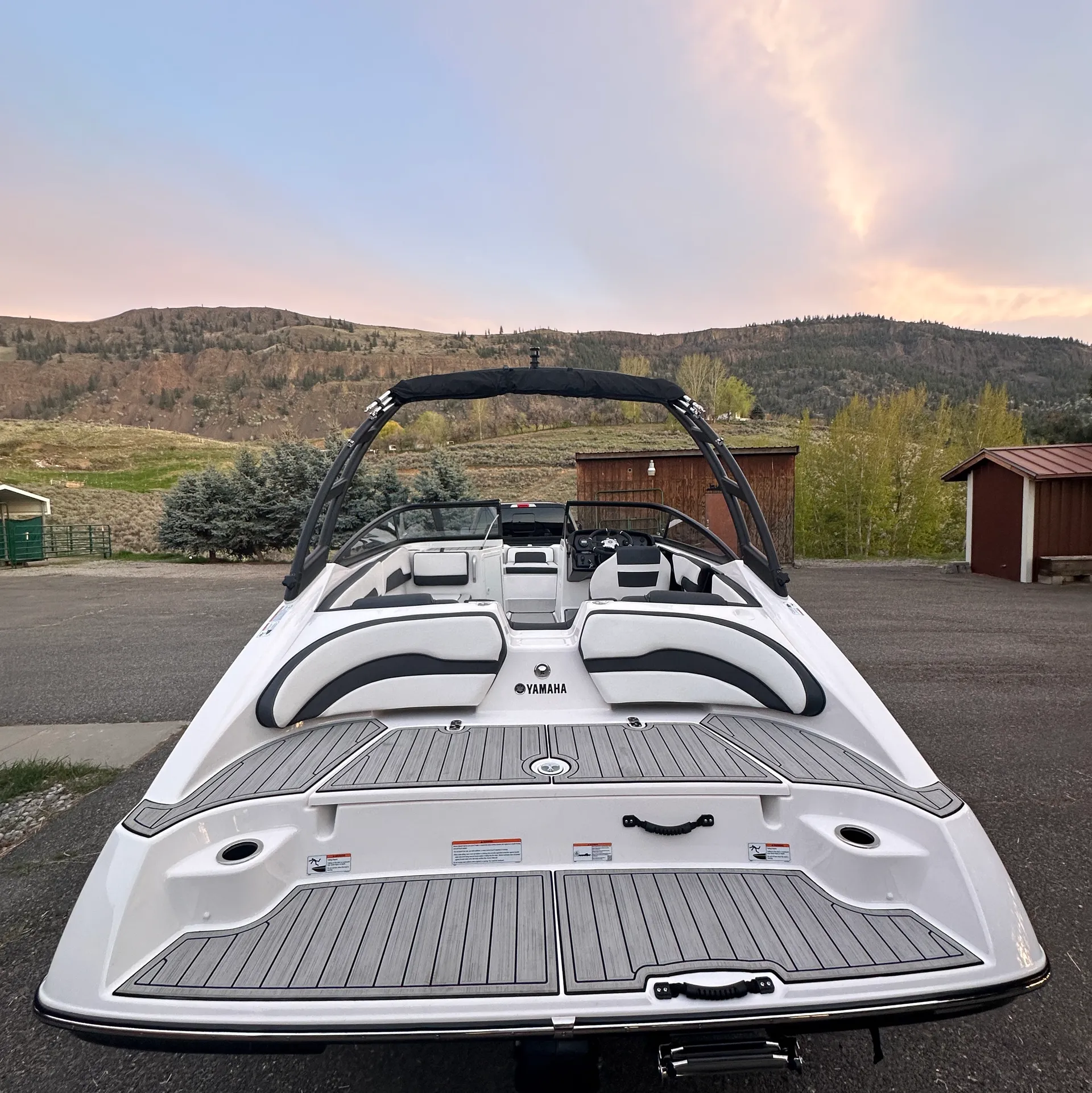 2023 Yamaha AR195 - Supercharged Jetboat!