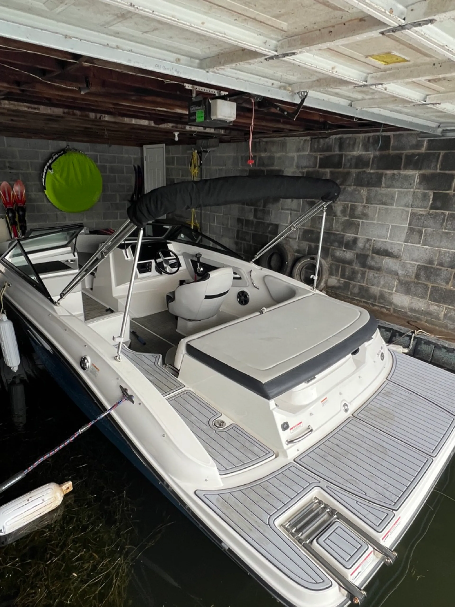 SEA RAY BOATS SPX 190 in Andover, NJ — photo 2