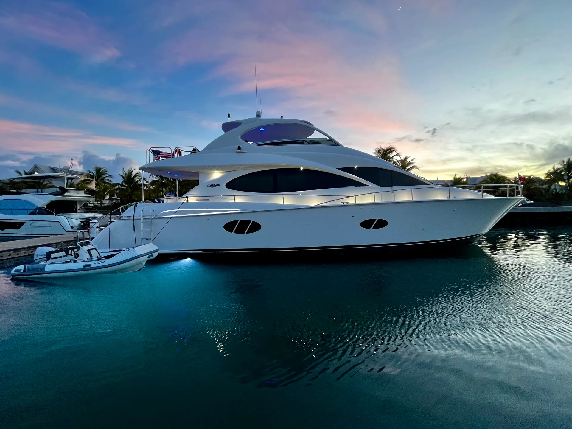 ATHENA: LAZZARA Flybridge Motor Yacht