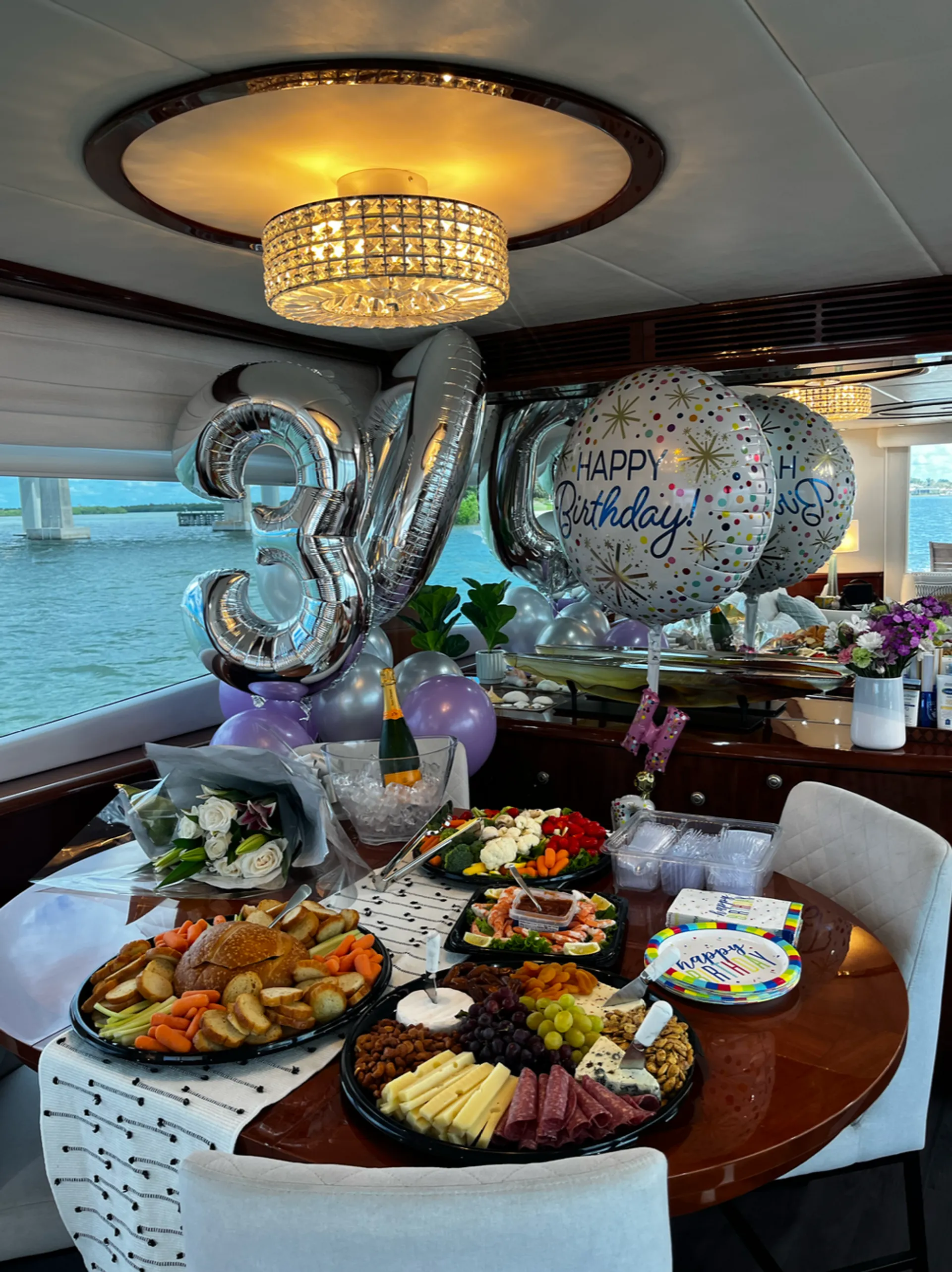 ATHENA: LAZZARA Flybridge Motor Yacht