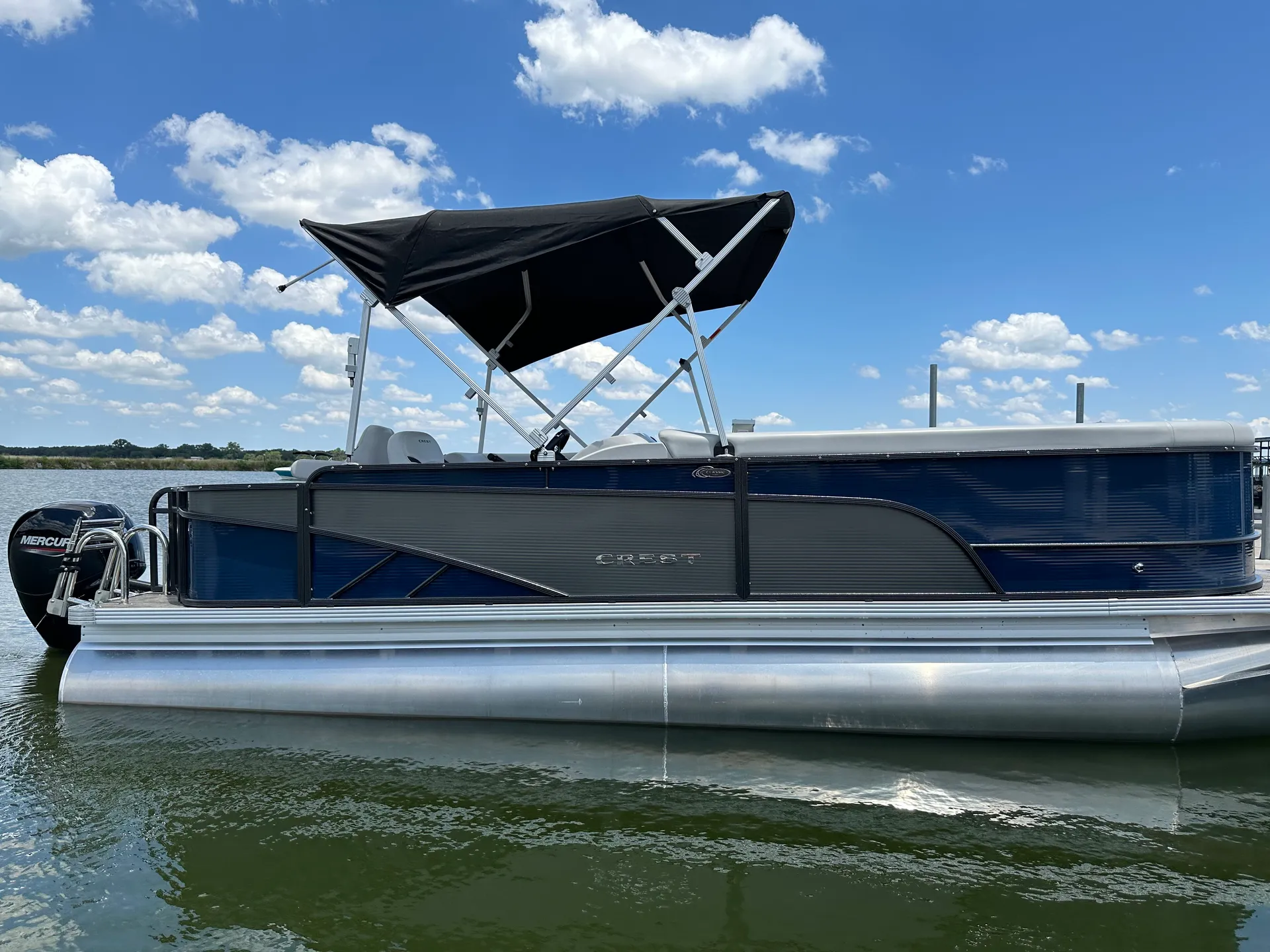 NEW** CREST PONTOON - EAGLE MOUNTAIN LAKE