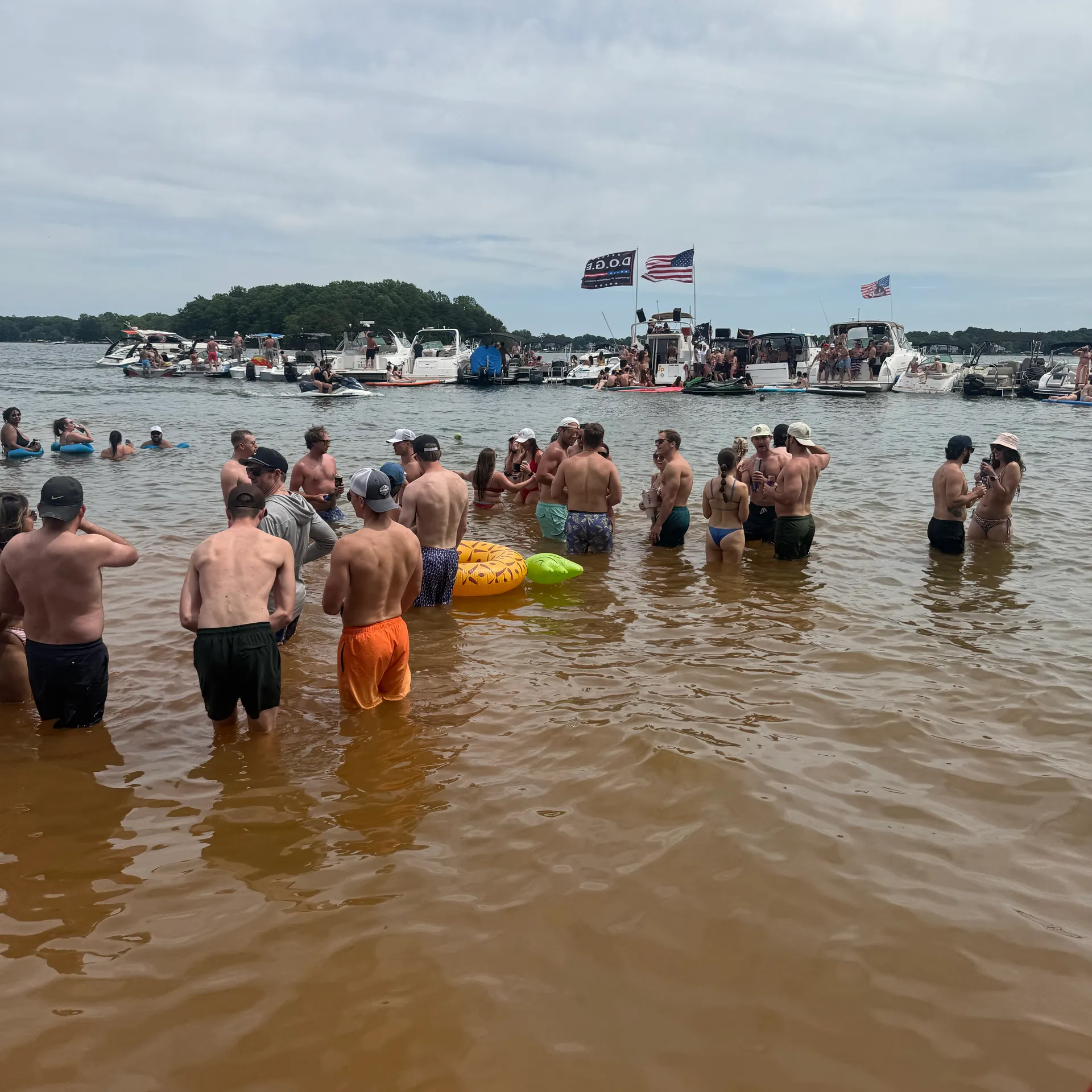 WILD PHIL’S PARTY BARGE WITH BBQ GRILL<br/>