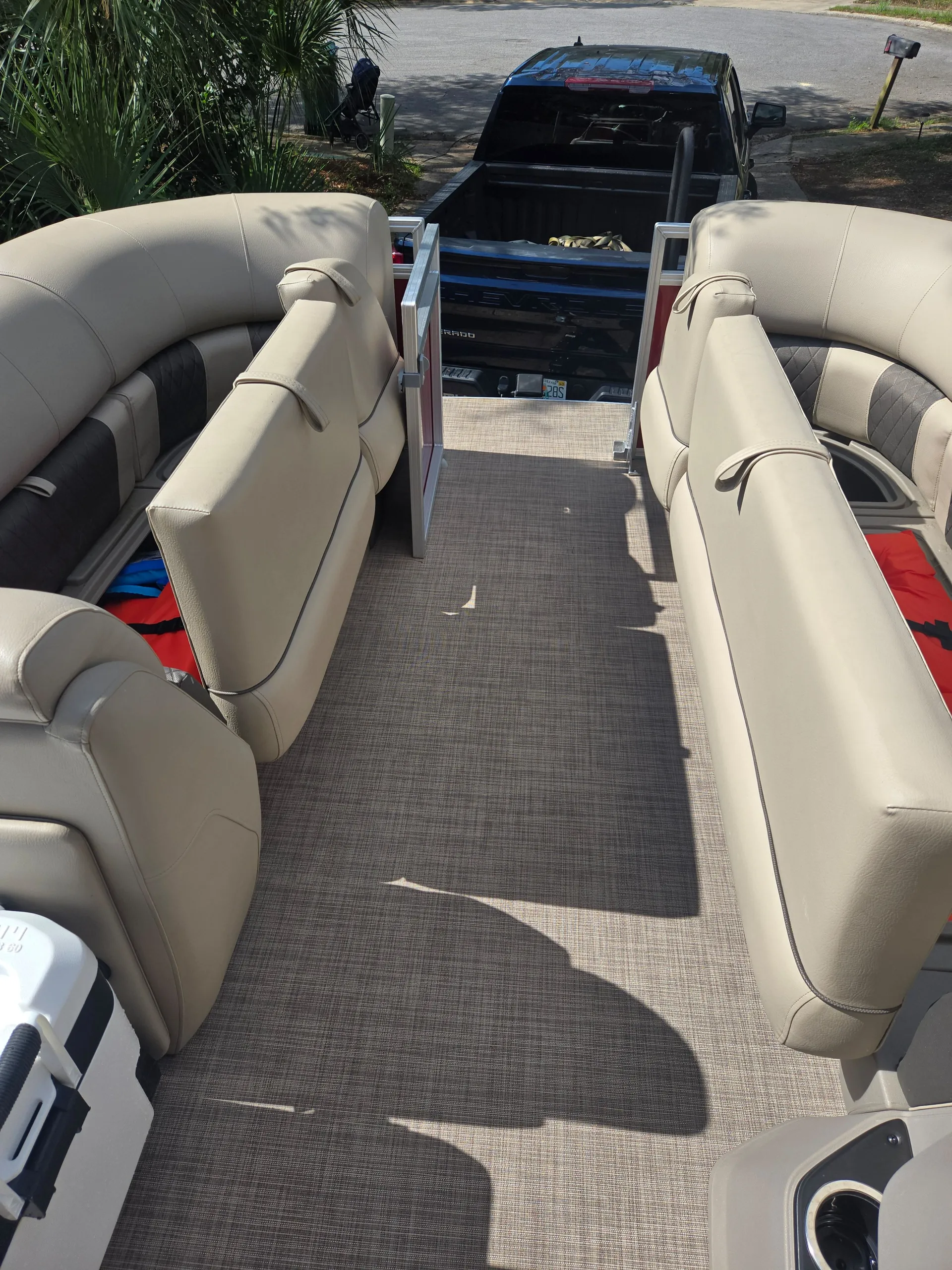 SUN TRACKER PARTY BARGE 22 DLX in Fort Walton Beach, FL — photo 9