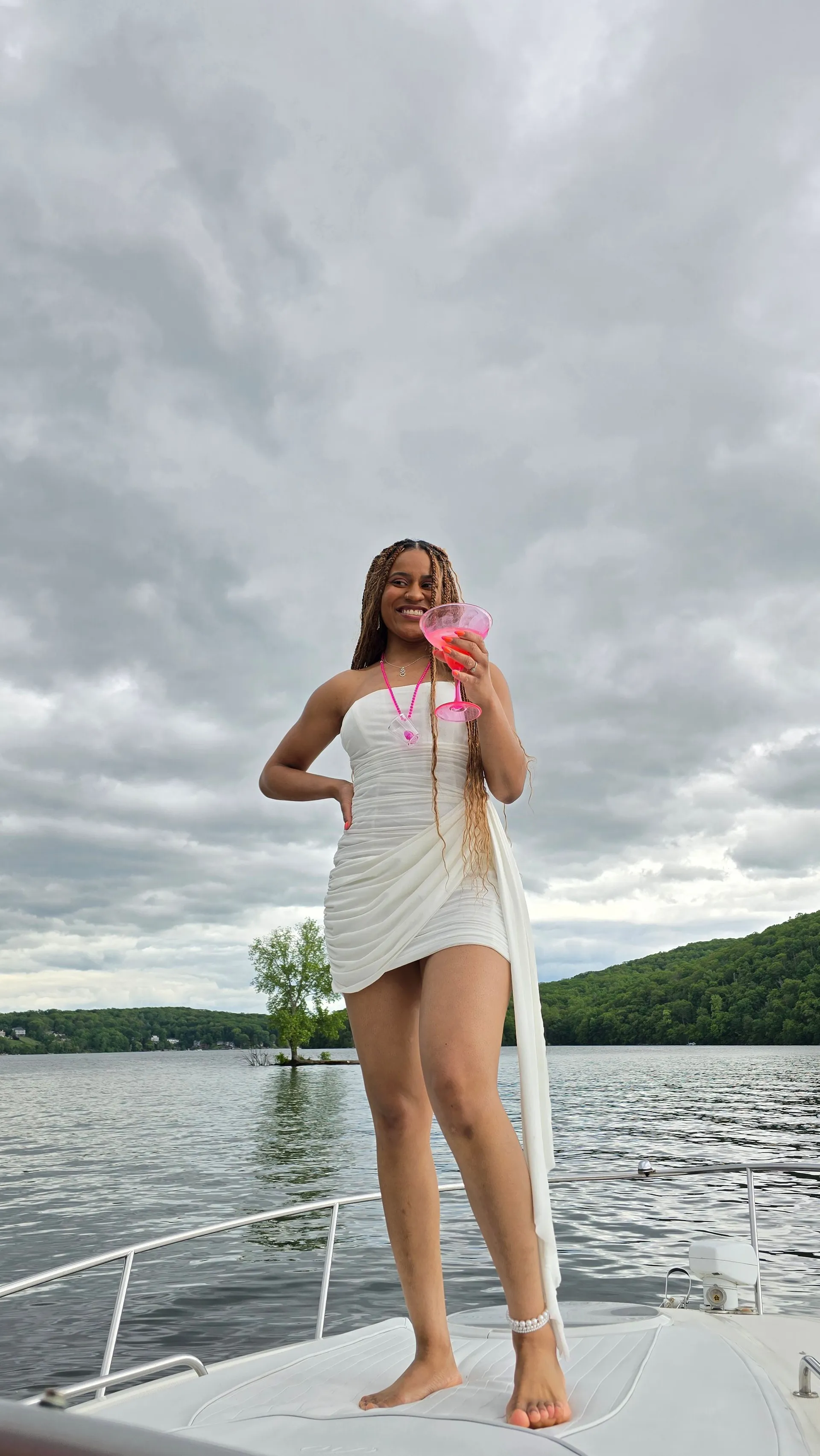 Where Summer Memories Are Made  - Beautiful, Clean 26 Foot Cruiser