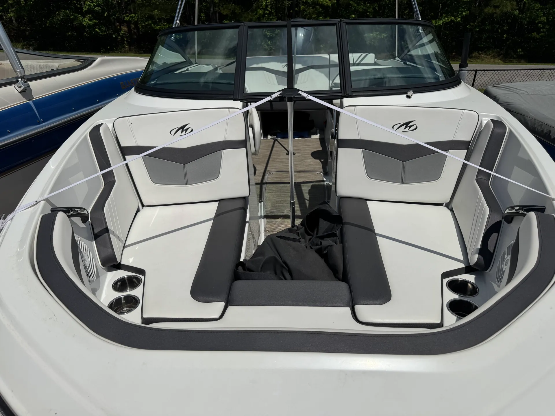 Monterey Boats M205 in Ruskin, FL — photo 6