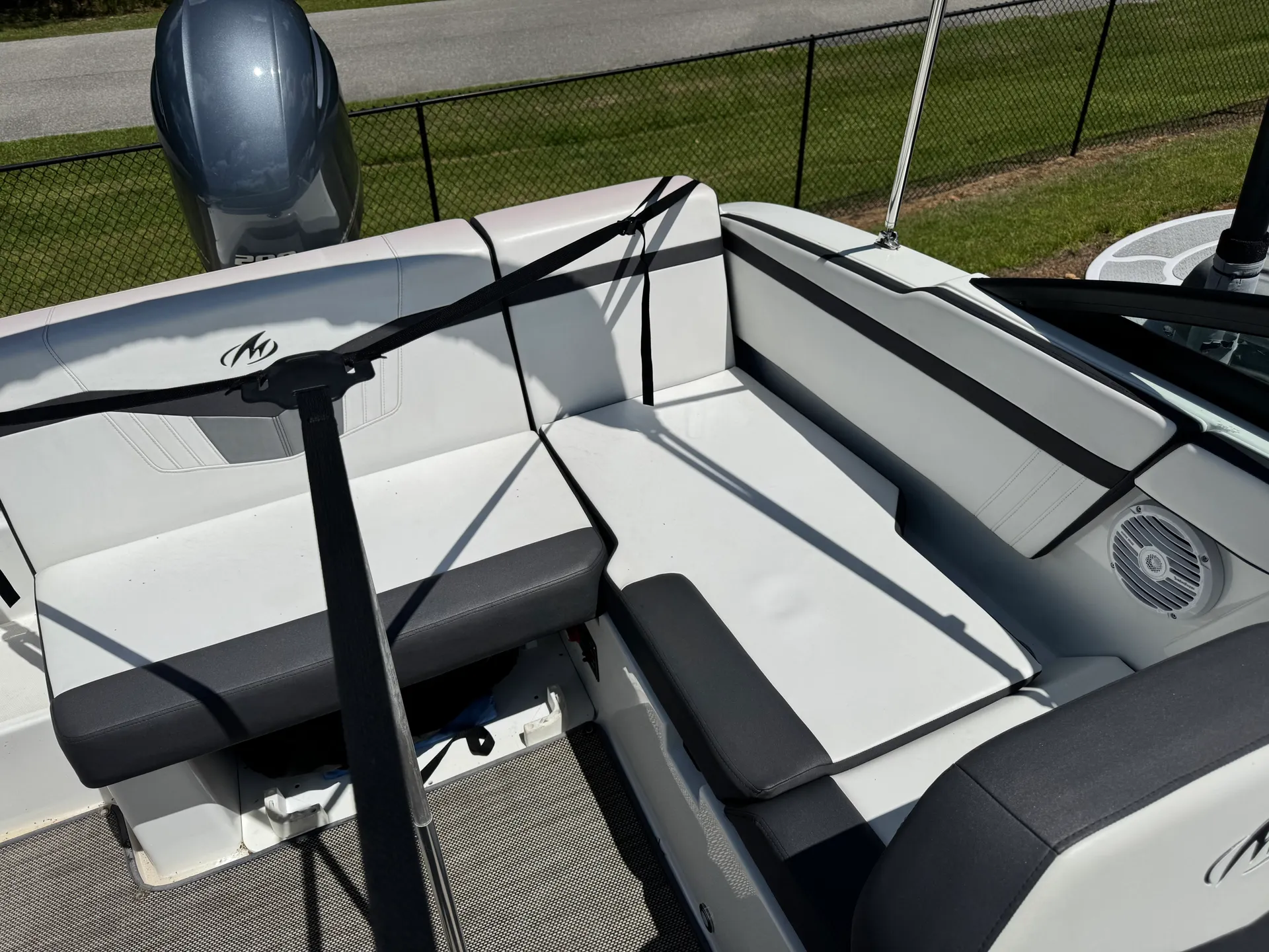 Monterey Boats M205 in Ruskin, FL — photo 7