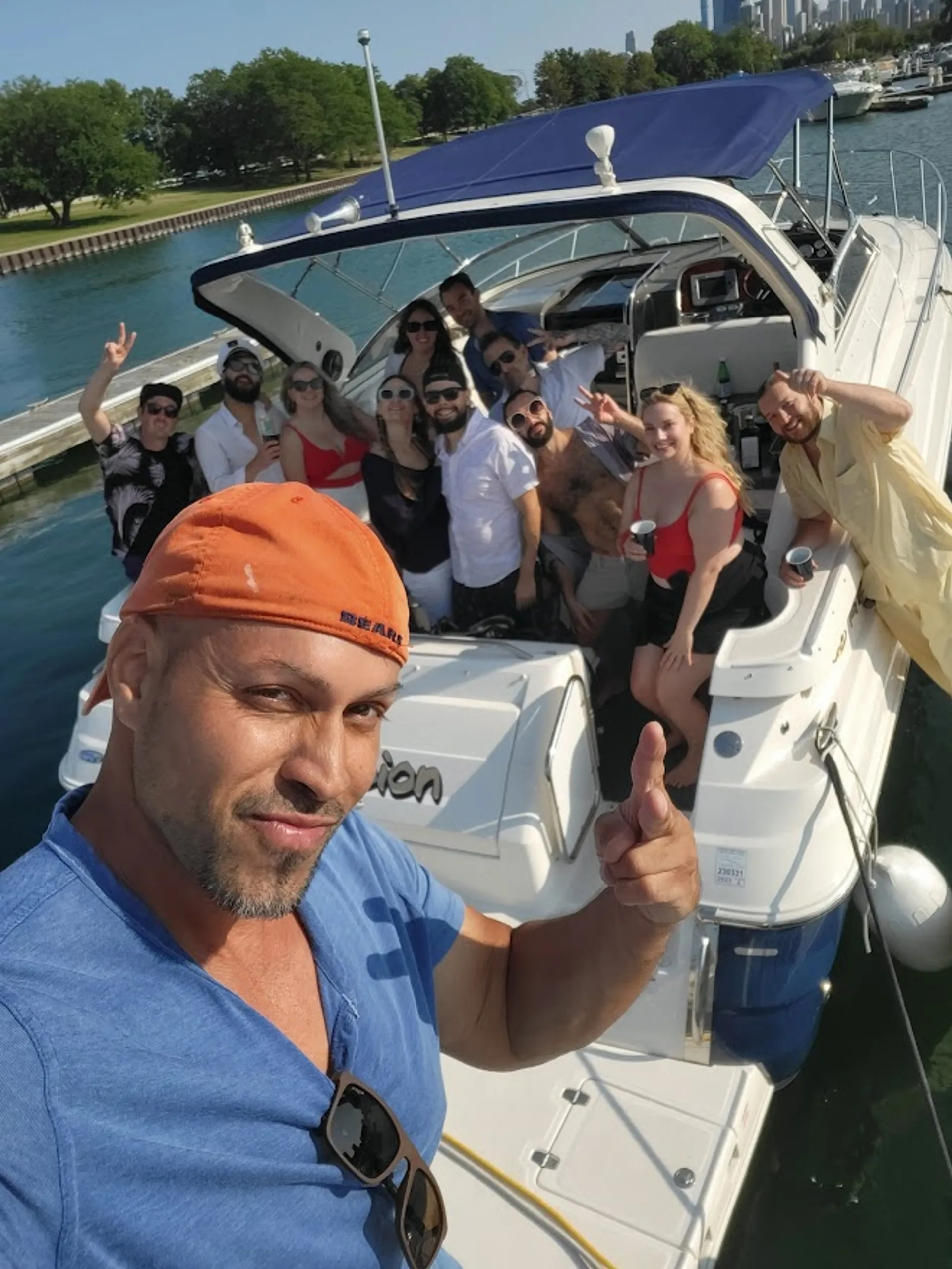 New listing 40' Regal  luxury Yacht 