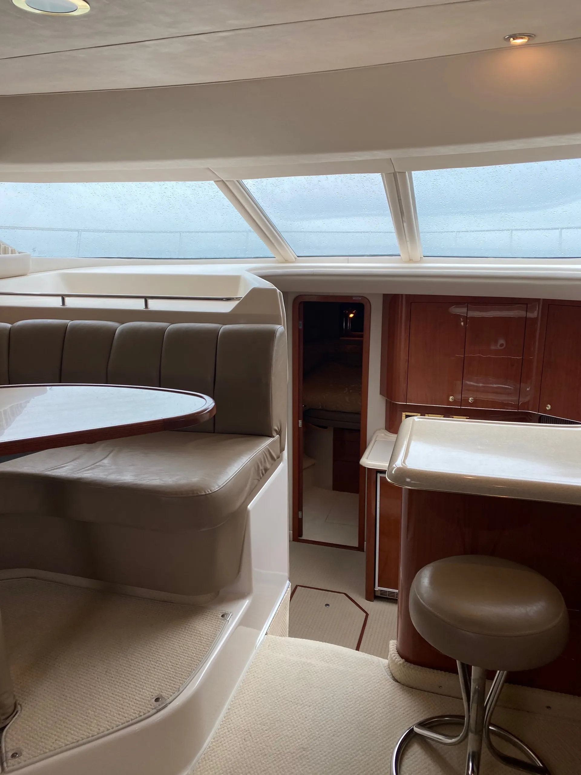Paint, party and yacht with us! Climb aboard the 45ft Sea Ray
