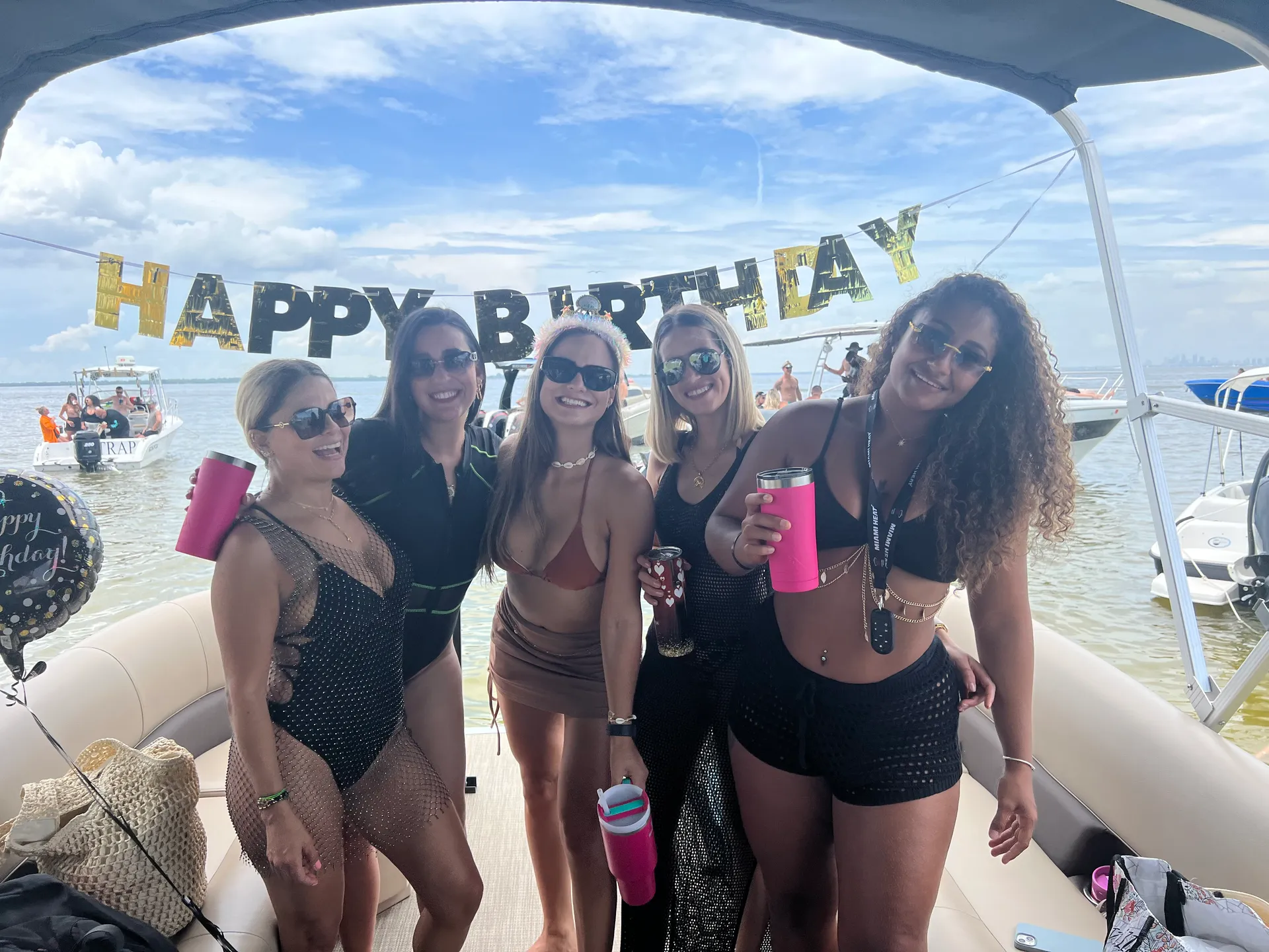 Bentley Luxury Tritoon, No Fishing