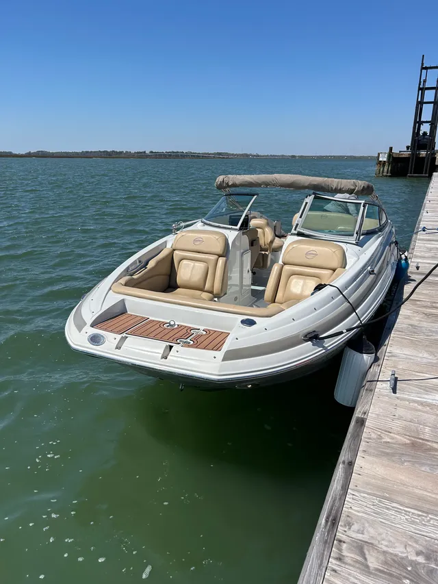 Rent a Crownline Boats bow rider in Mount Pleasant, SC near me