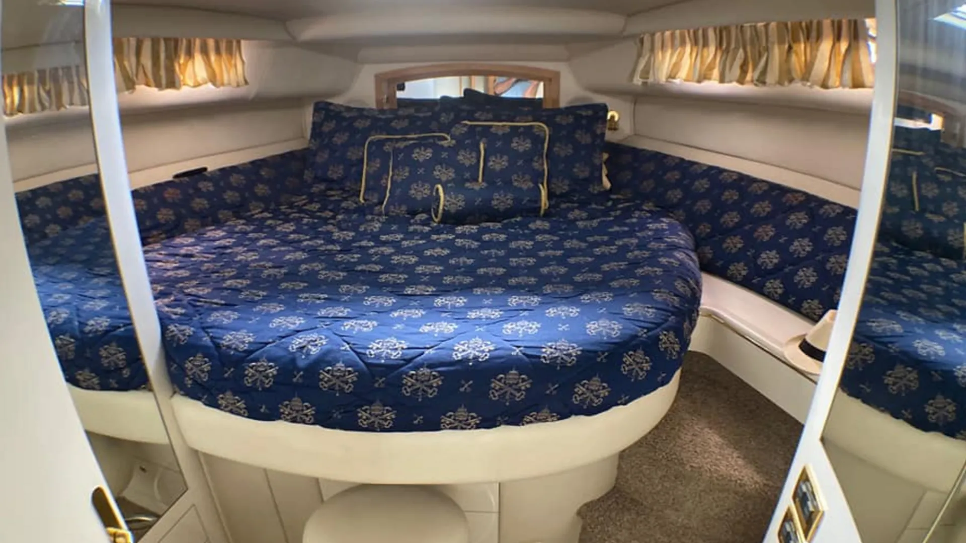 "Annabelles Wake": 450 Sundancer at Lake Ozark!