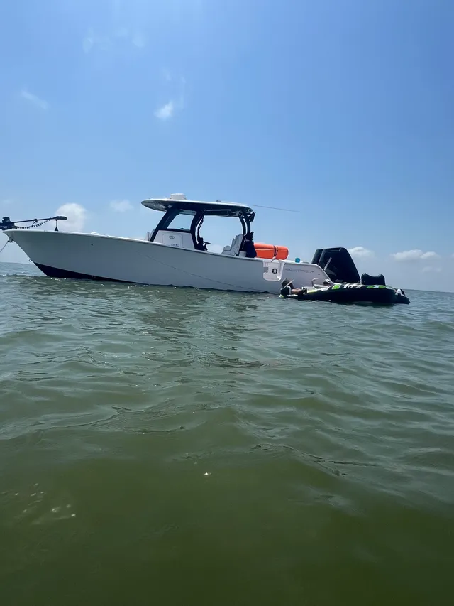 Rent a SPORTSMAN BOATS center console in Seabrook, TX near me