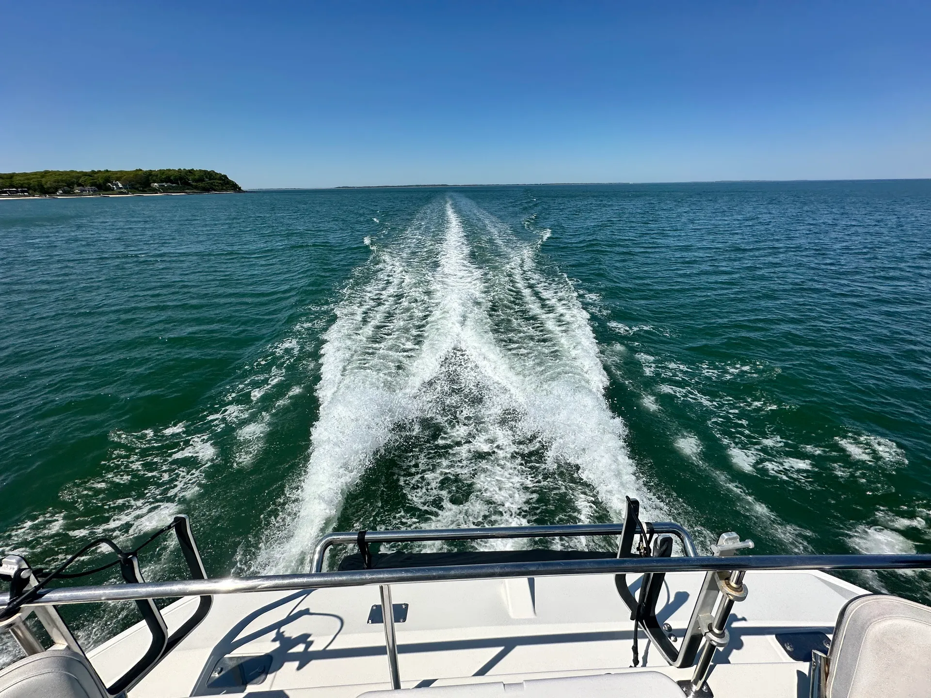 Crewed Leopard 43 Power Cat. 