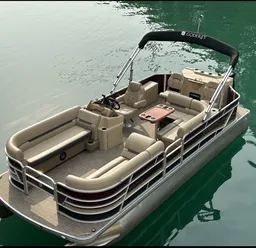 Pontoon / Tritoon Charter with Licensed Captain boat photo