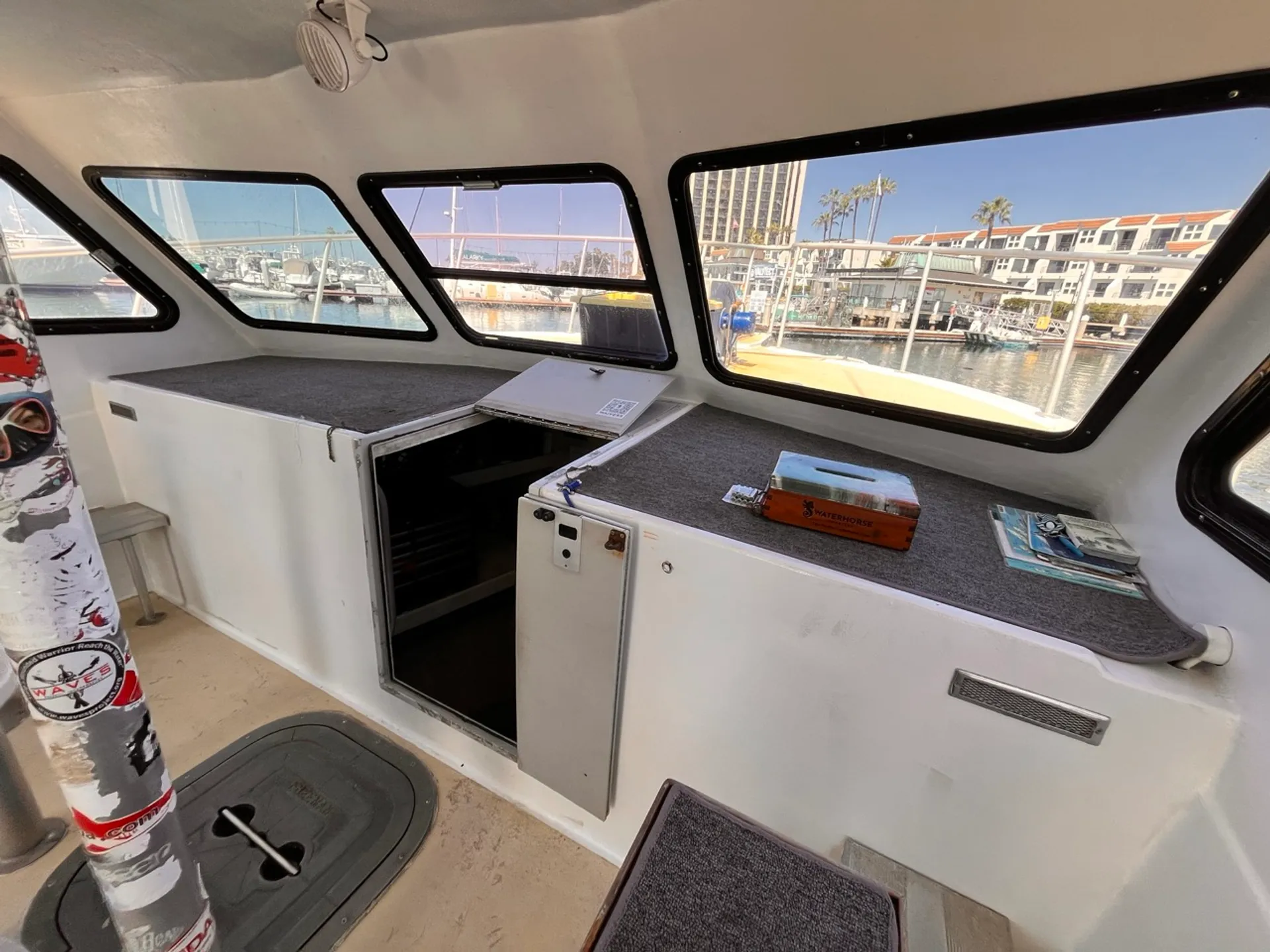 Private San Diego Party Yacht for 25 Guests, BYOB – Mission Bay