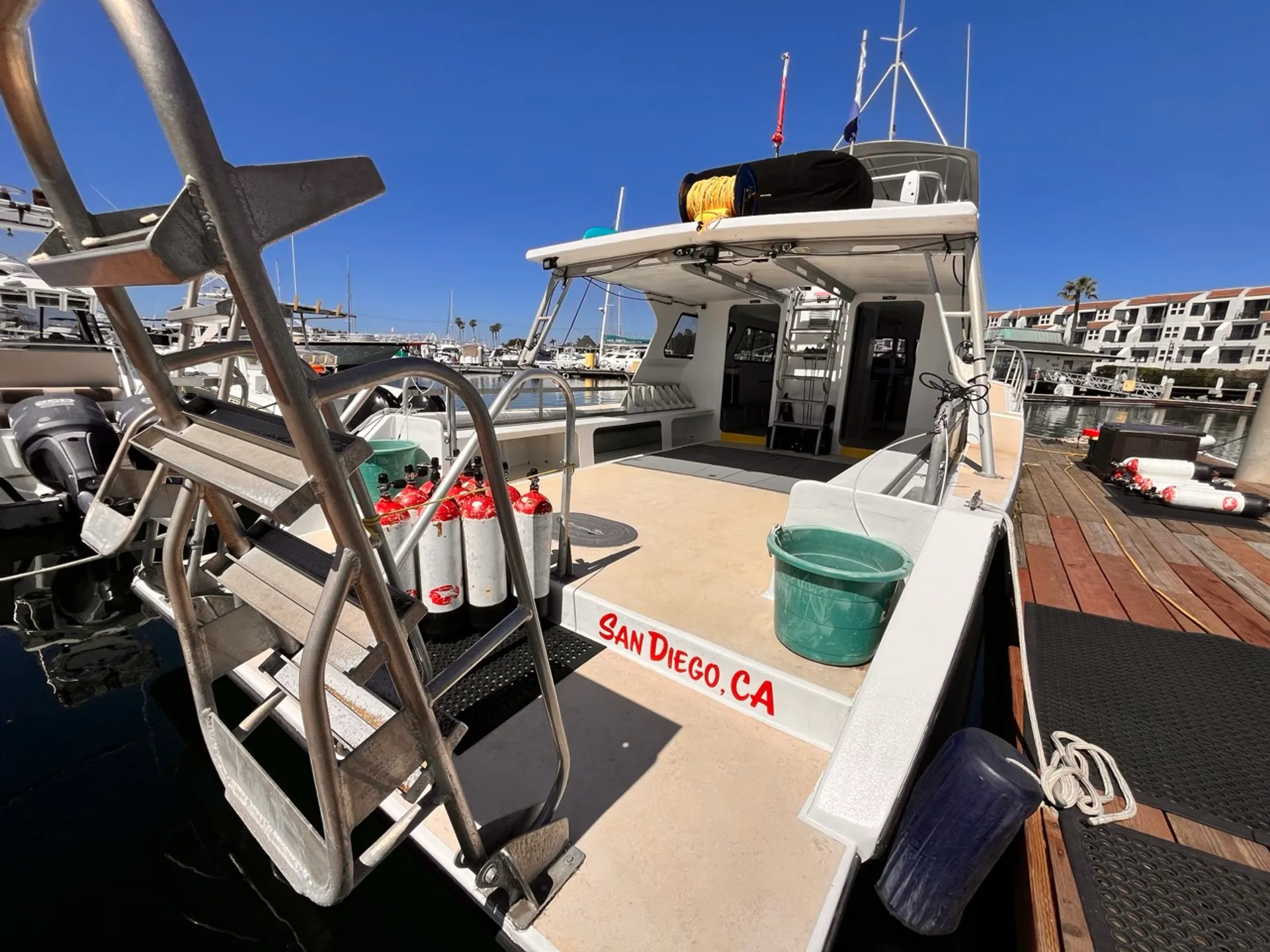 Private San Diego Party Yacht for 25 Guests, BYOB – Mission Bay