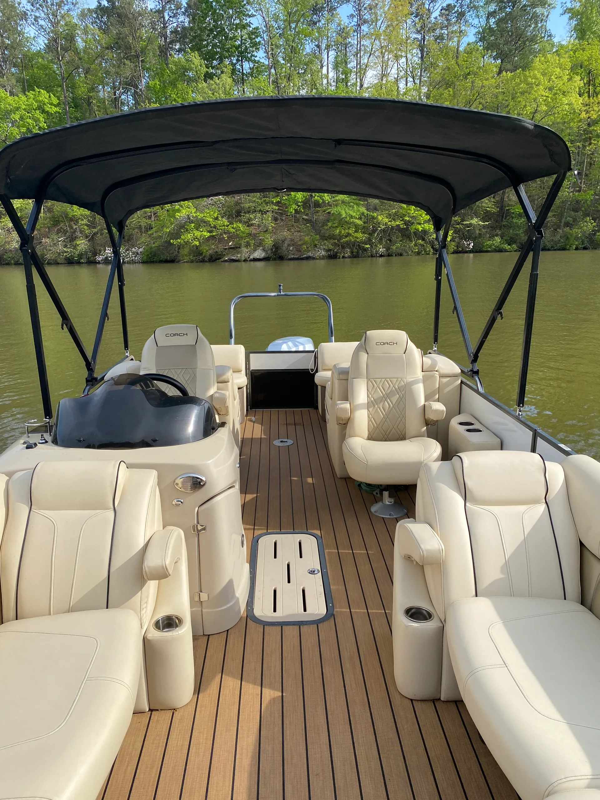Coach 230 RL Tritoon – 23’ Pontoon for Lake Martin Fun 
