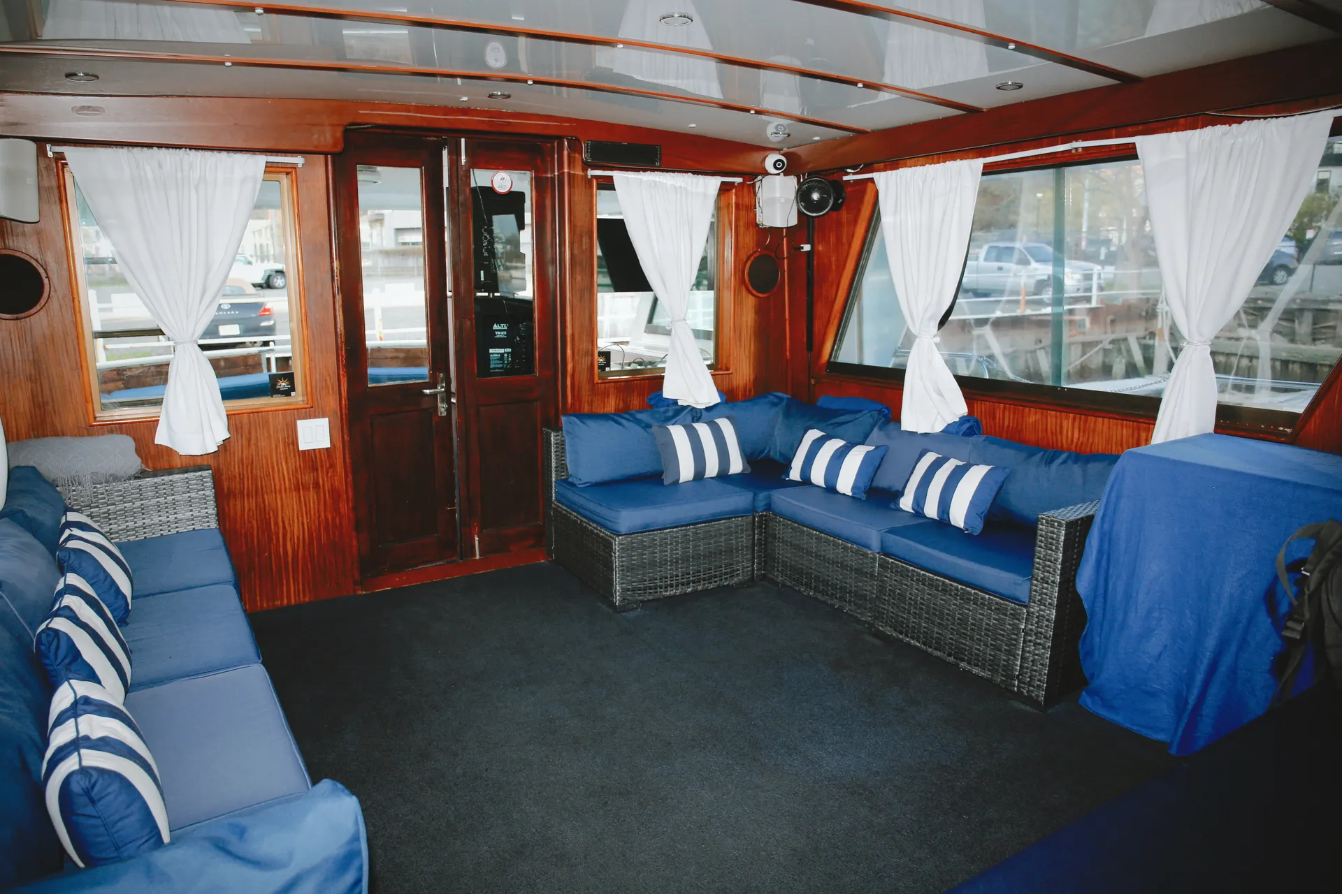 DRINKS AND FUEL INCLUDED!  Up to 32 people!