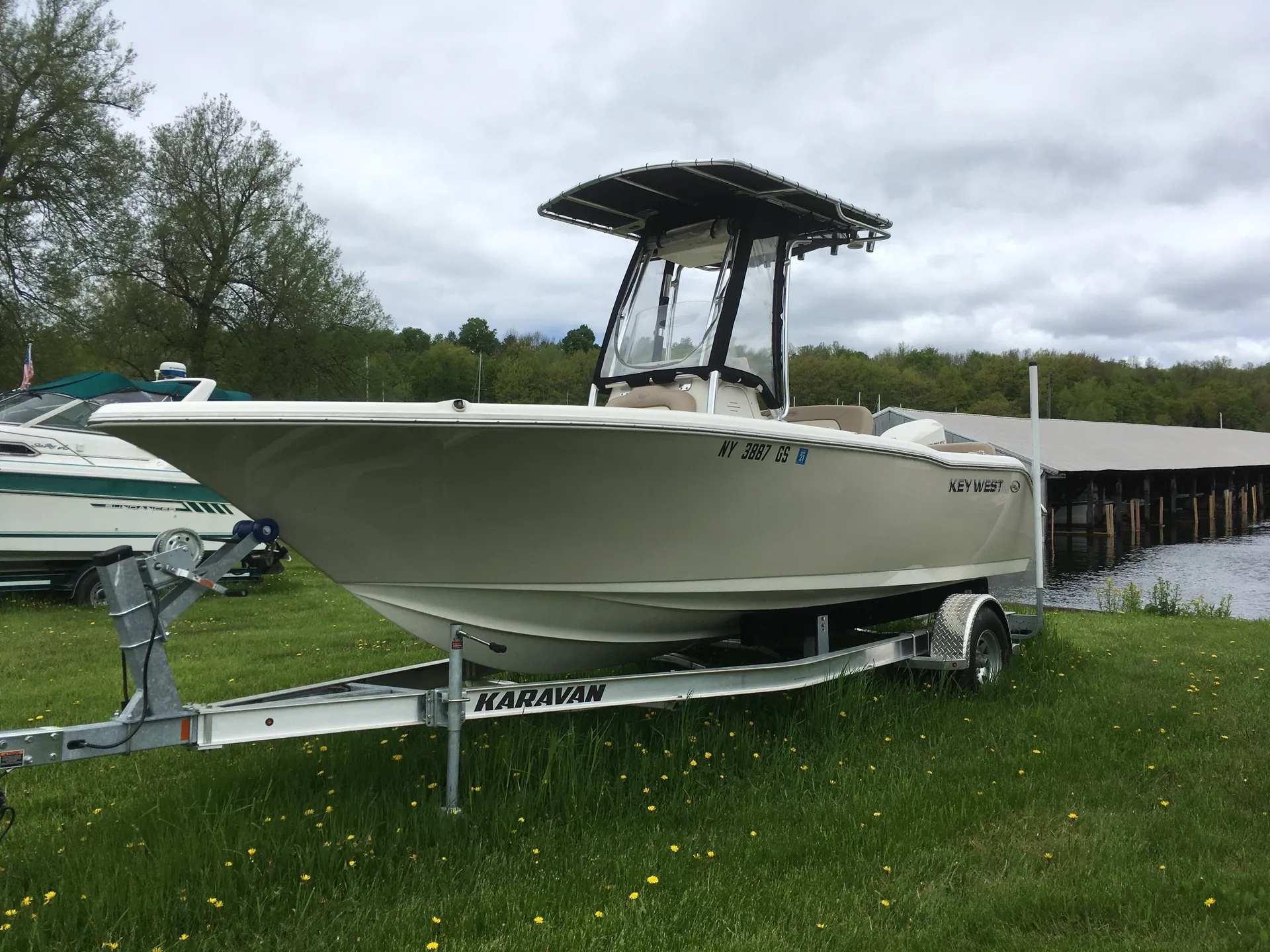 Sackets Harbor Cruises, Sightseeing, and Island Viewing Boat Trips