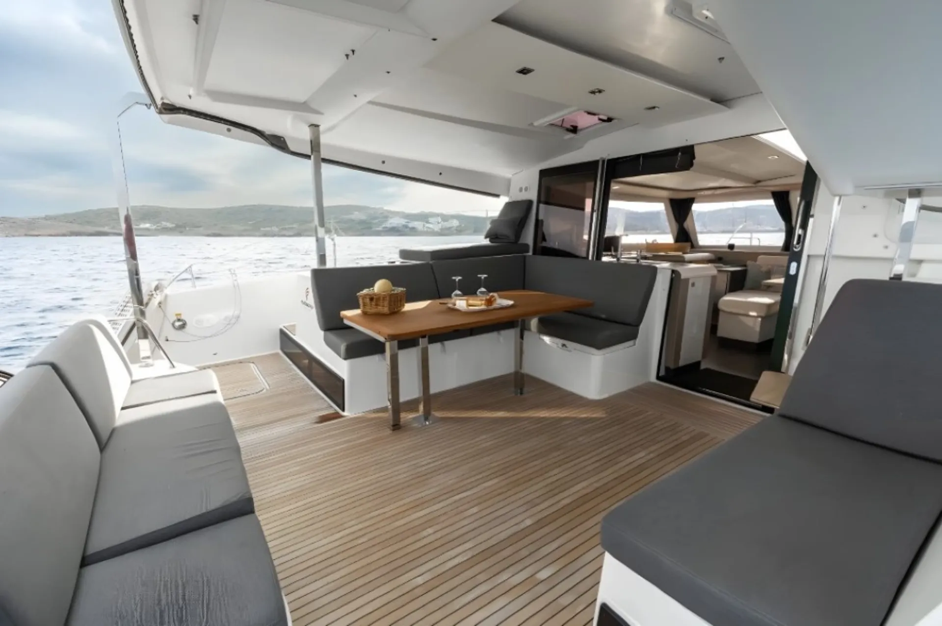 New Luxury Sailing Yacht! Offering day, overnight sunset charters!