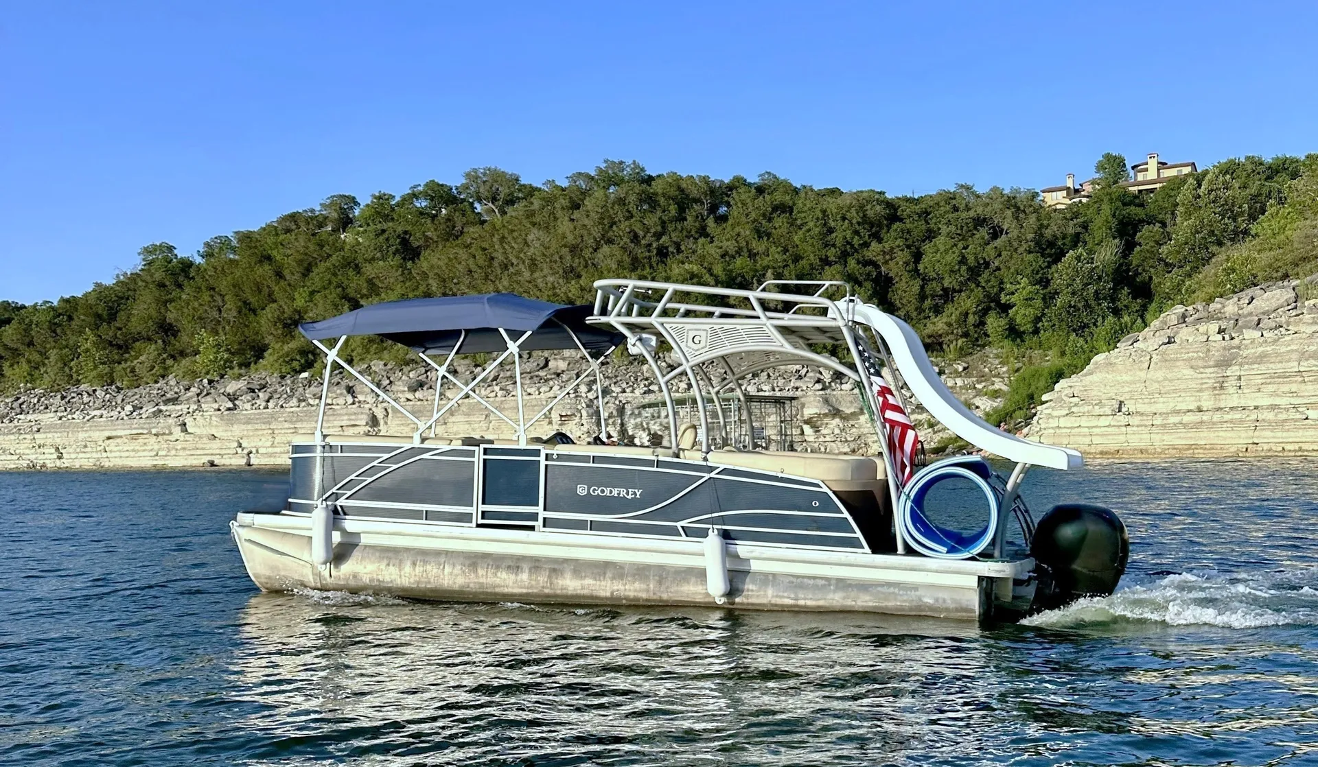 **NEW** Double Decker Pontoon w/SLIDE on LAKE TRAVIS