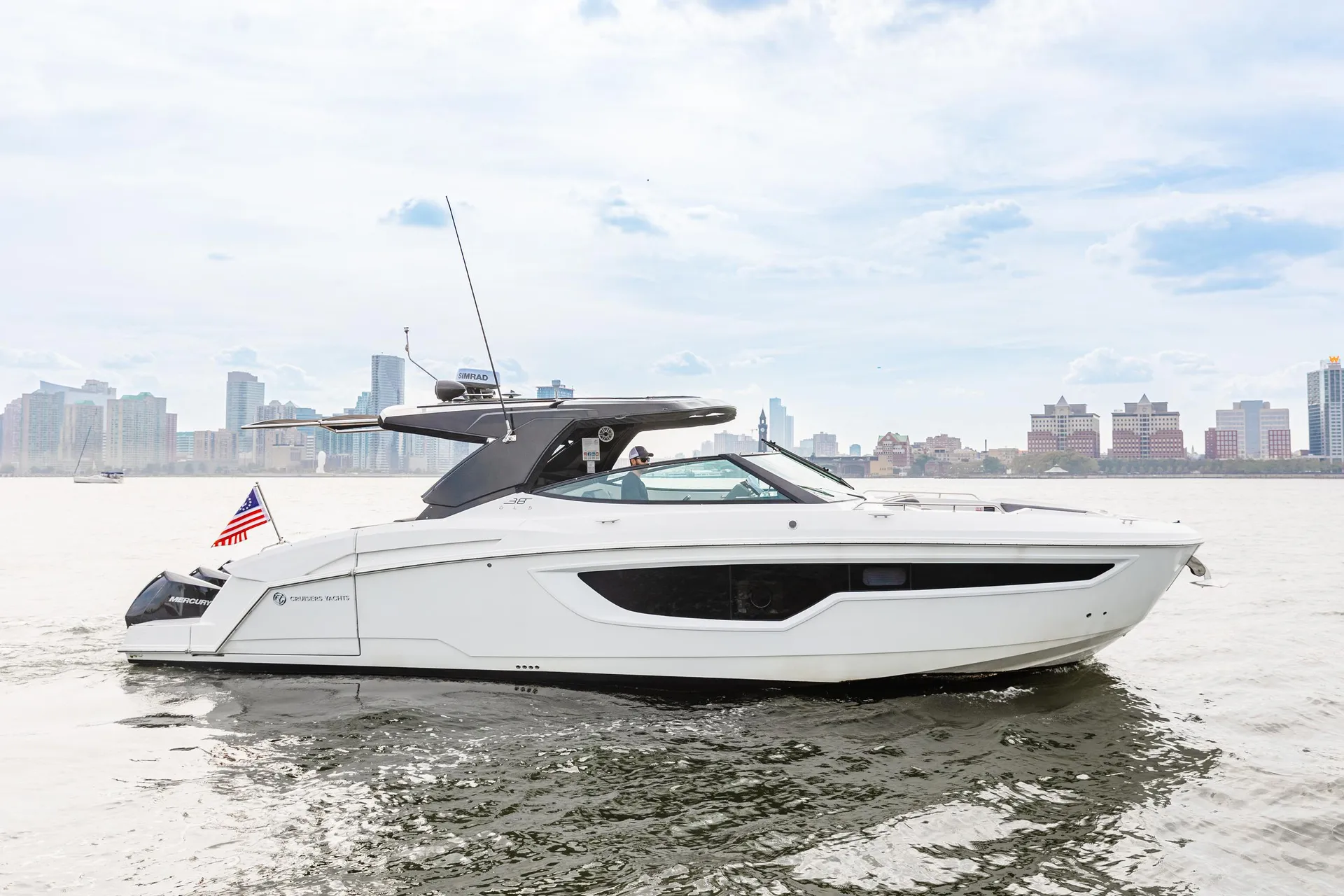 *Female Owned*-Manhattan #1 Luxury Yacht- 12 Passengers 