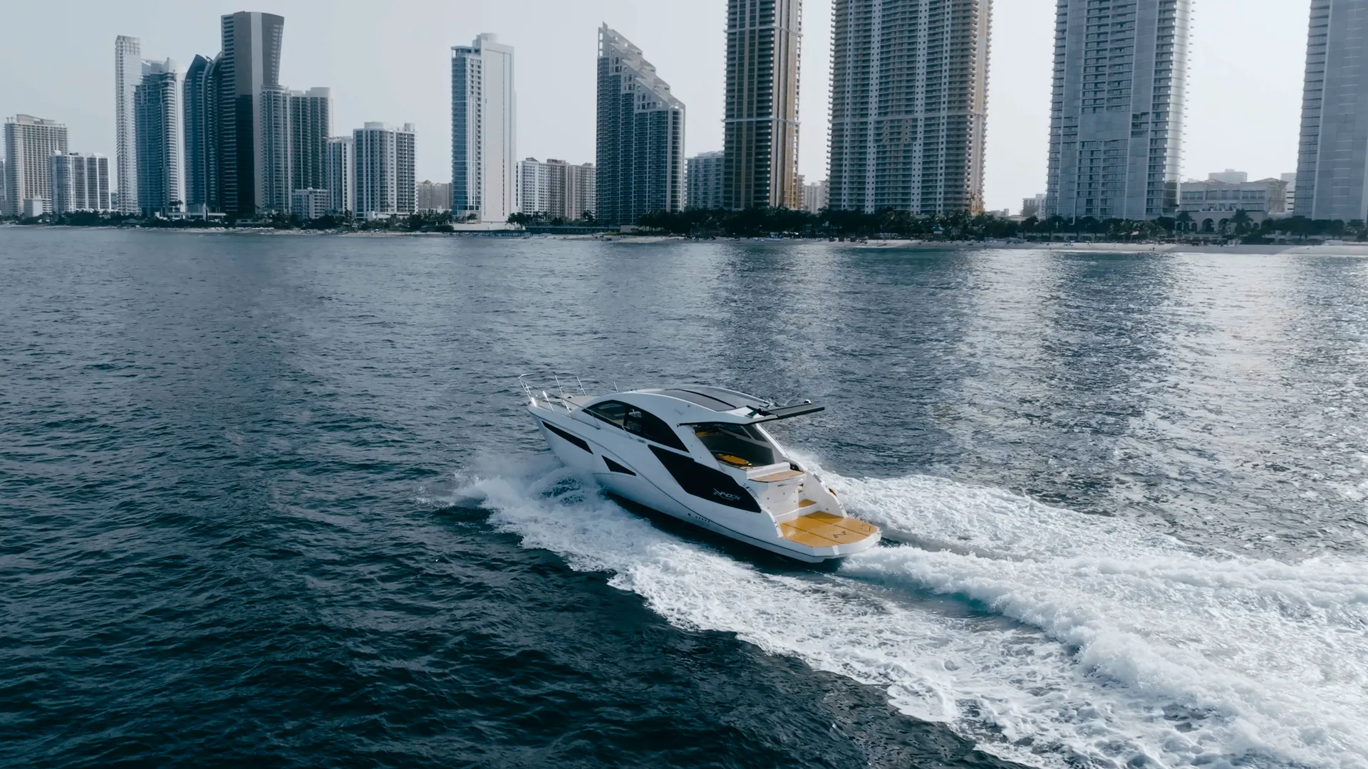 NX Boats 400 HT Horizon in Miami Shores, FL — photo 7