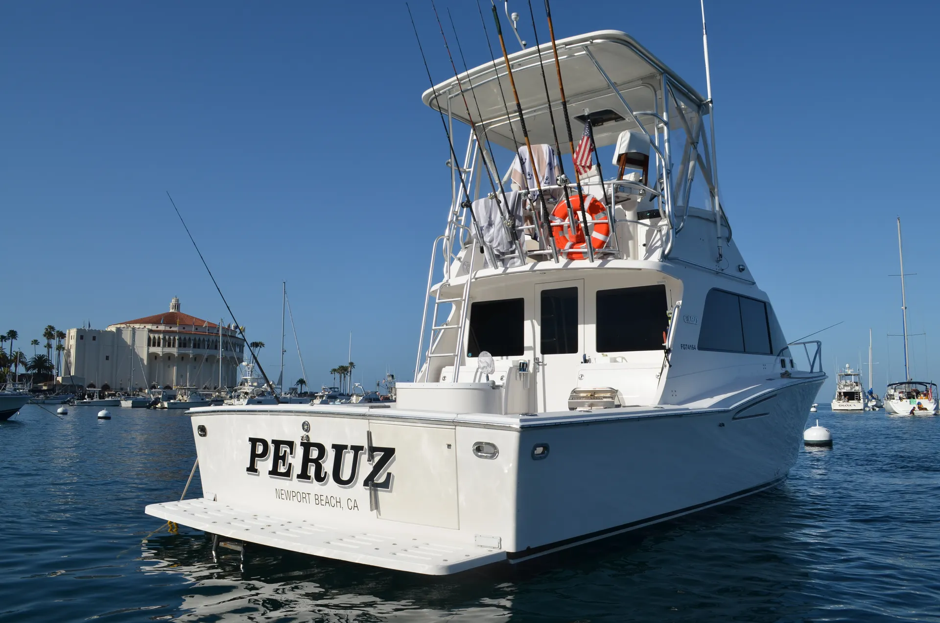 Luxury Cabo 35 Flybridge Charter - All Inclusive