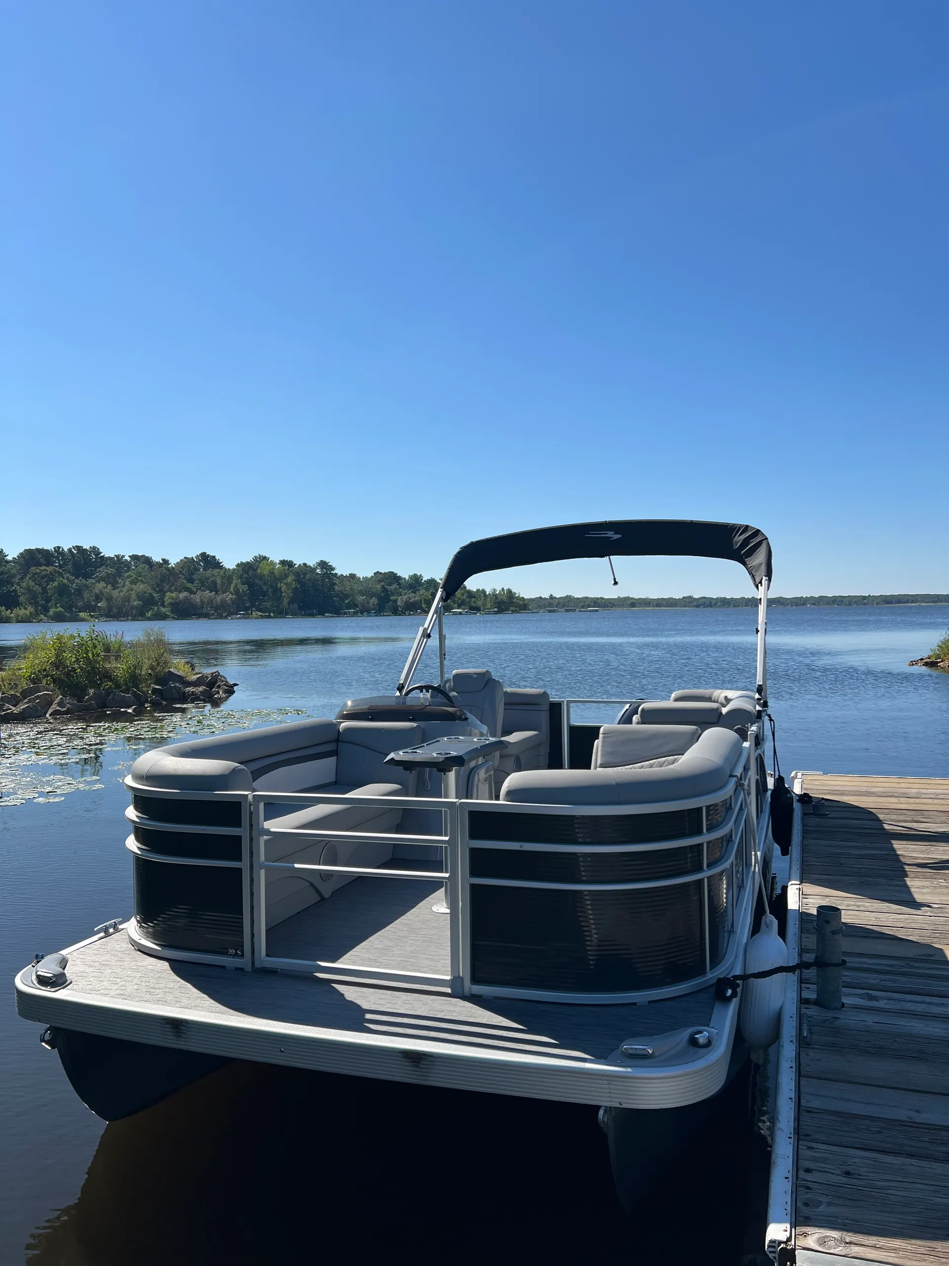 Bennington  20SR in Wayzata, MN — photo 4