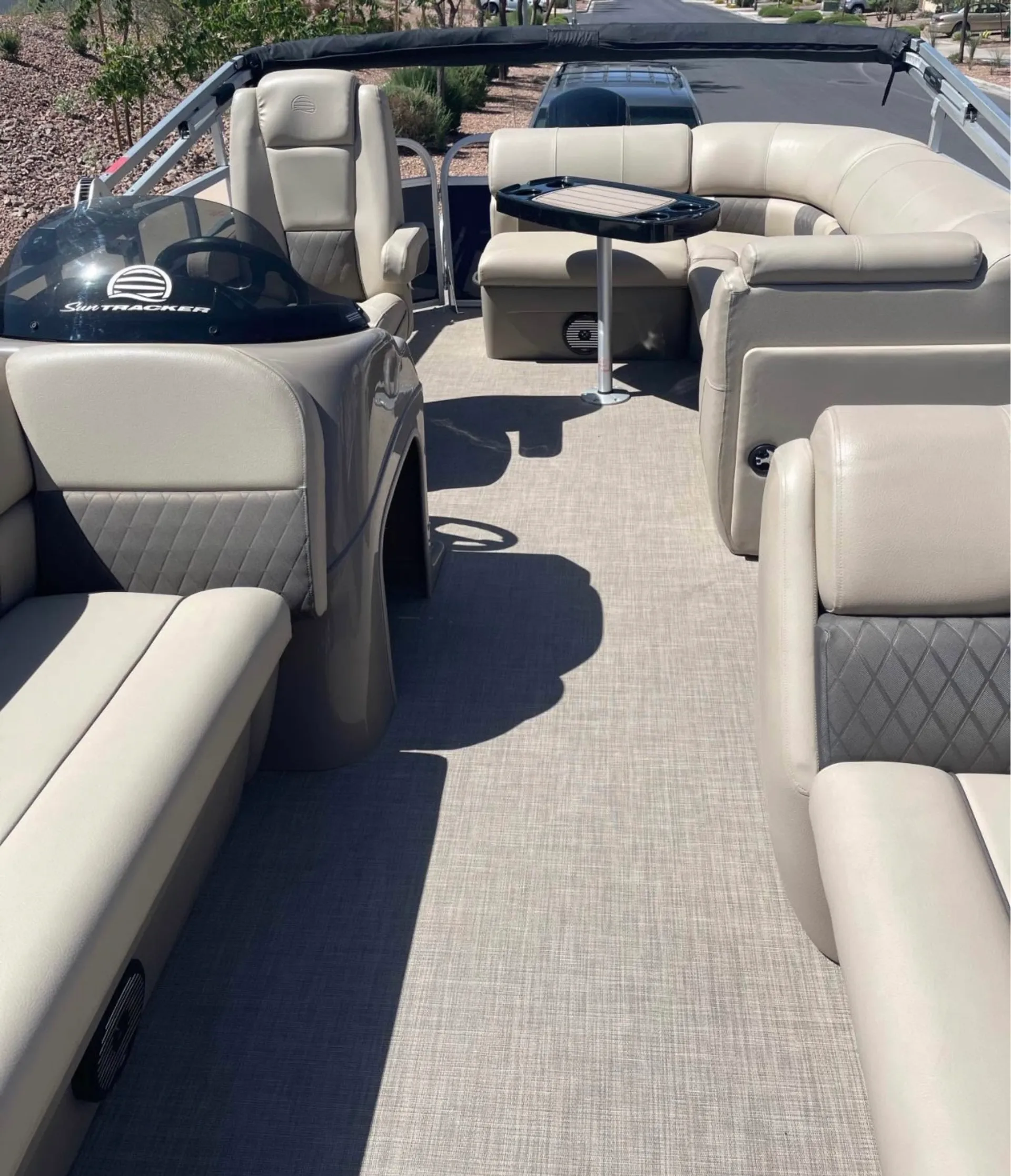 20 ft Party Barge DLX