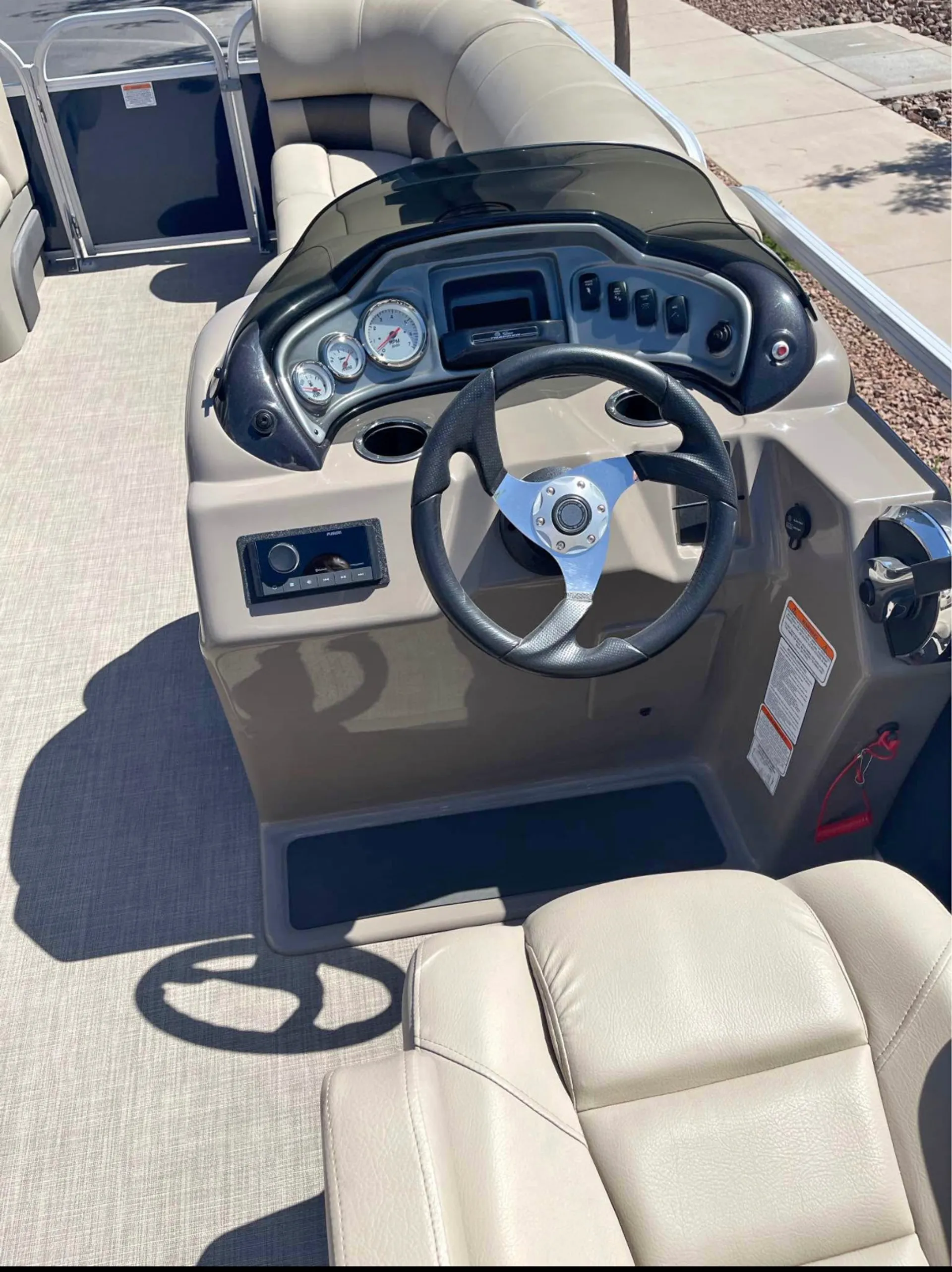 20 ft Party Barge DLX