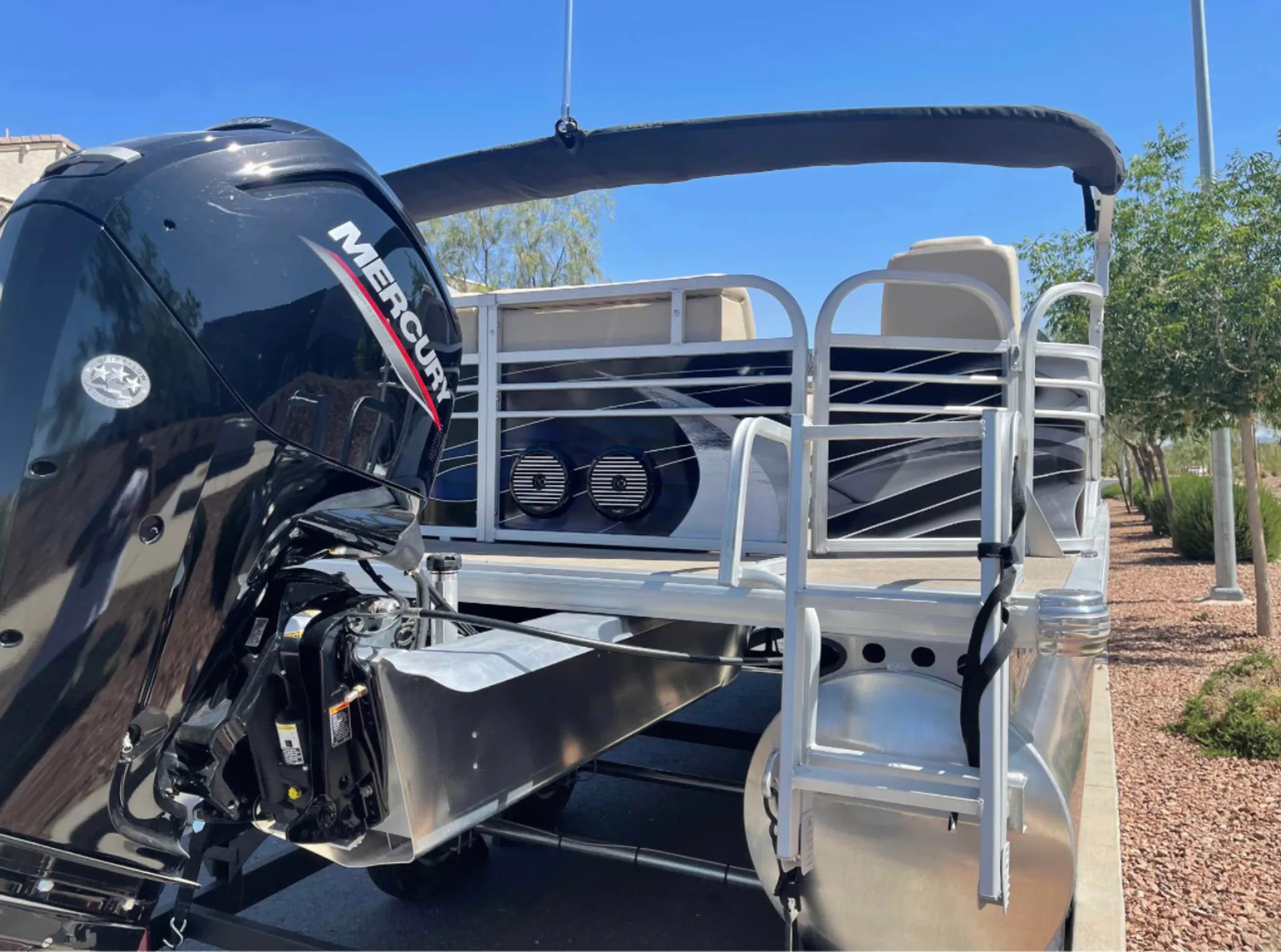 20 ft Party Barge DLX