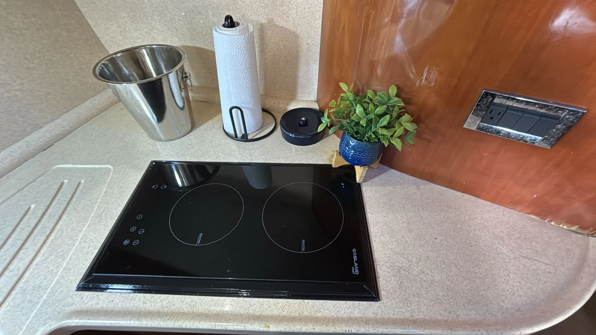 MIAMI'S #1 YACHT RENTAL *FREE CHAMPAGNE INCLUDED*