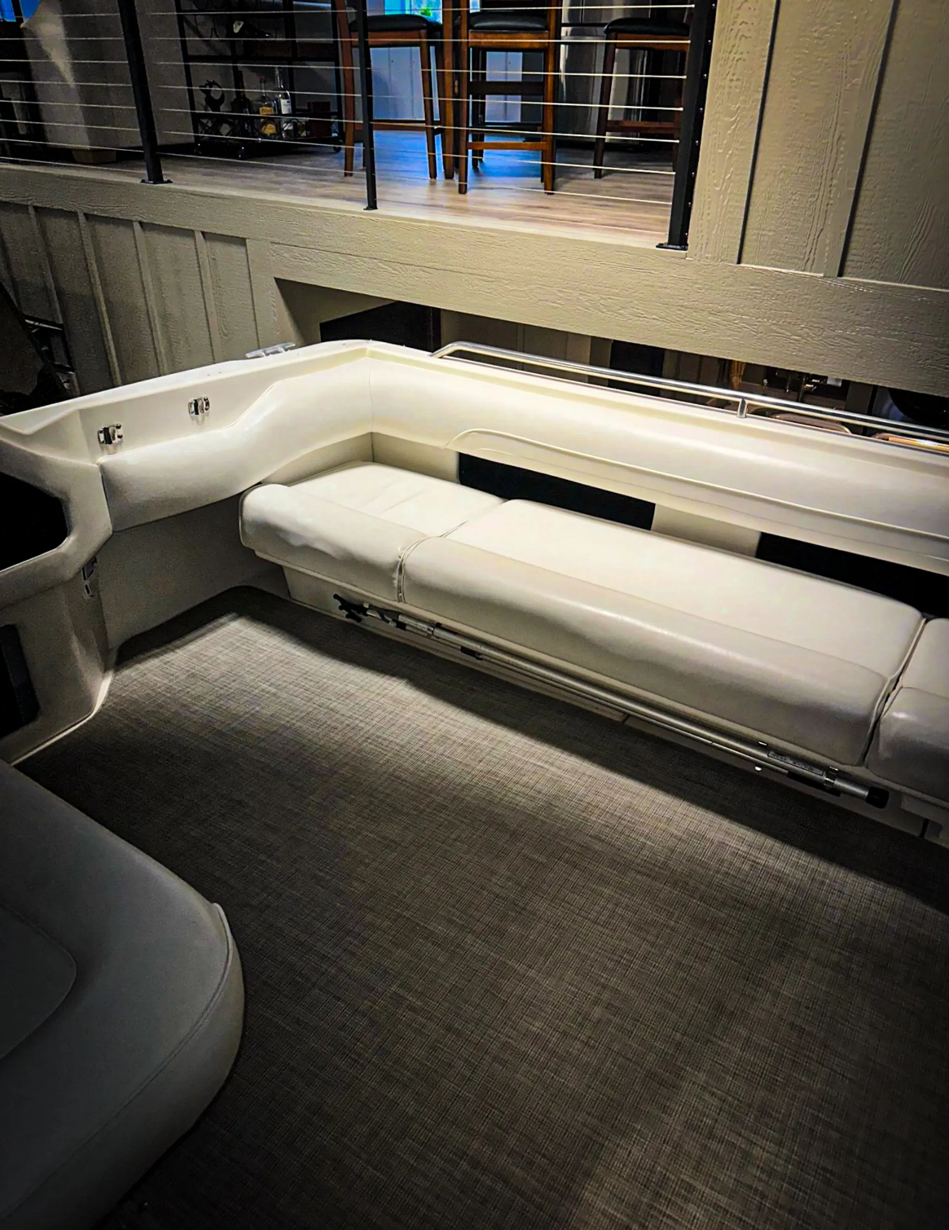 Sea Ray Boats Express Cruiser in Chicago, IL — photo 2