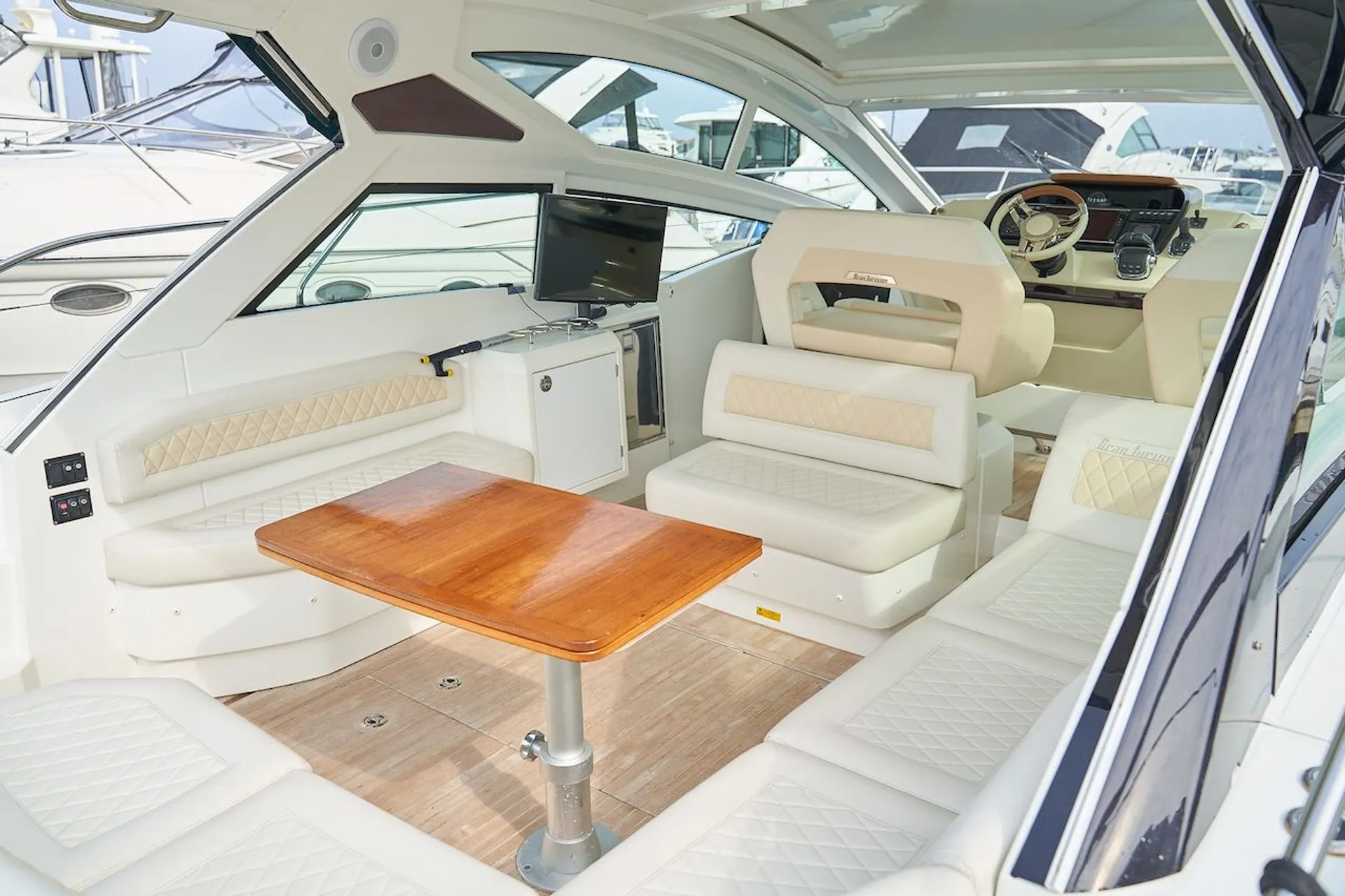Charter a 40' Luxury Gran Tursimo Yacht for 12 guests