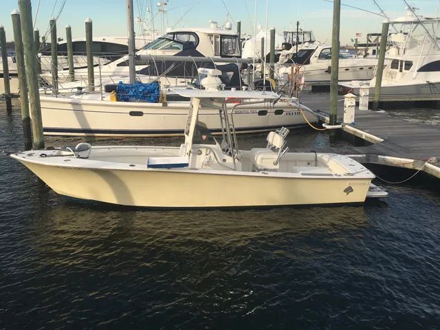 Rent a center console in Monmouth Beach, NJ near me