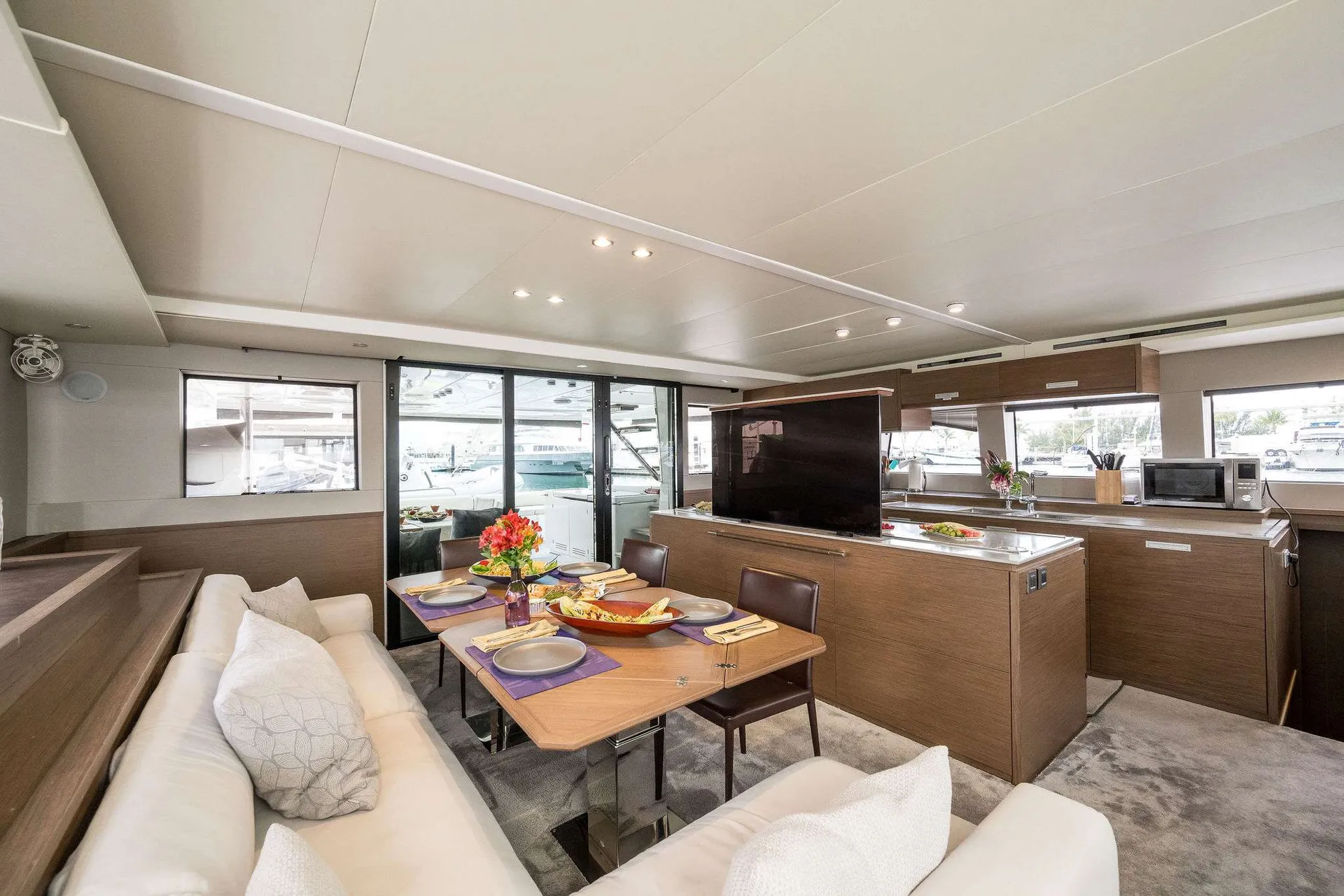 🌴 ATLANTIA BAHAMAS– 67' 2020 Lagoon 630MY Luxury Power Catamaran