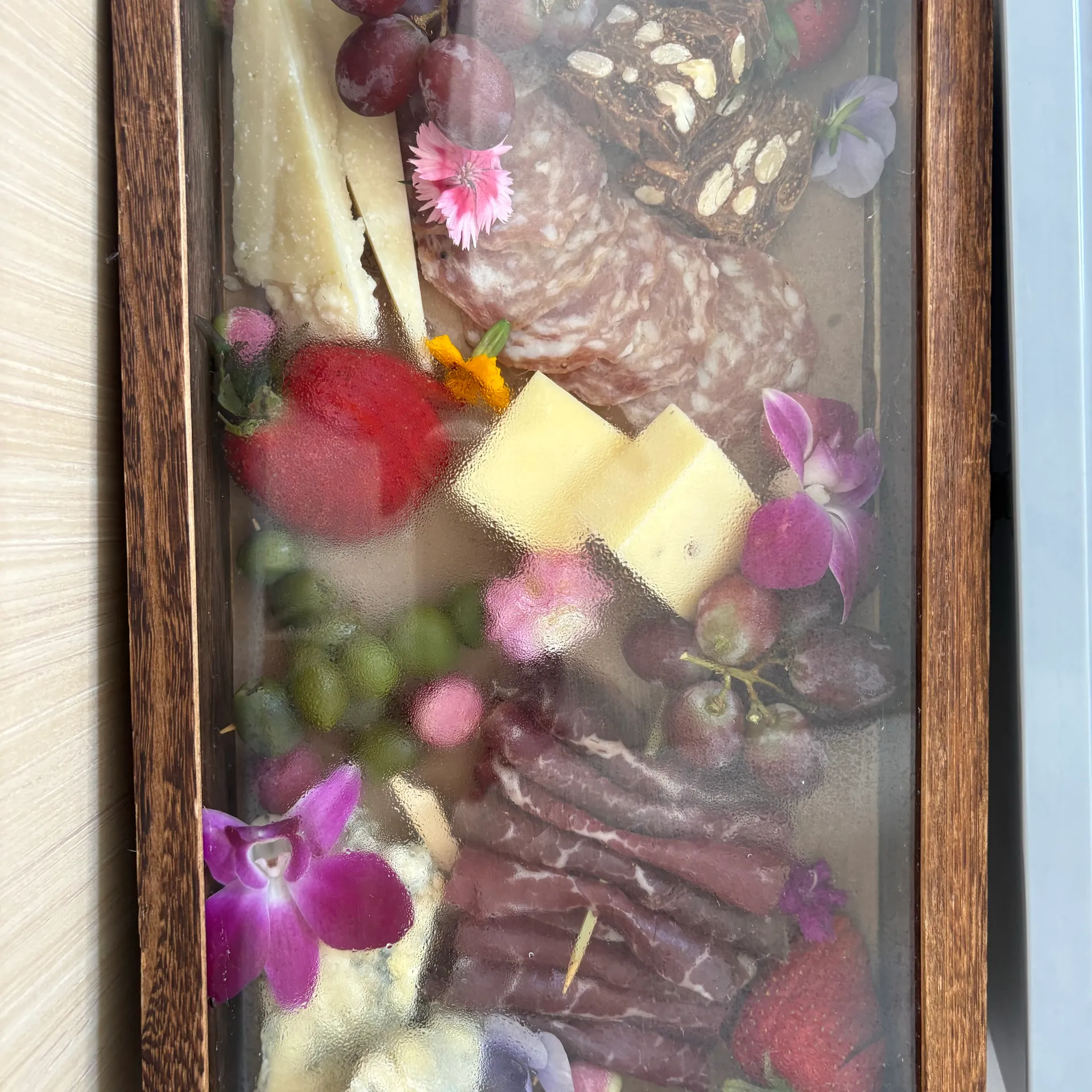 Brand new! Fully loaded-Awesome captain!