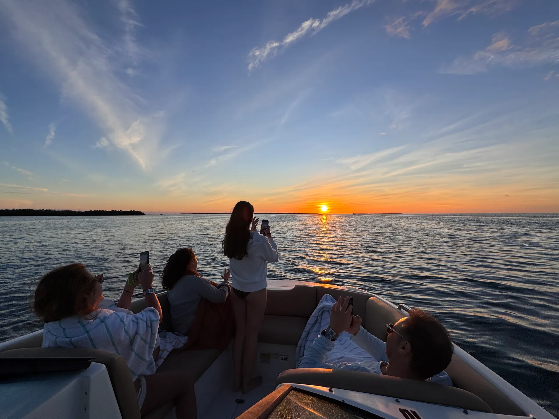 SANDBAR, SNORKEL, ECO, SIGHTSEEING, SUNSET TOURS